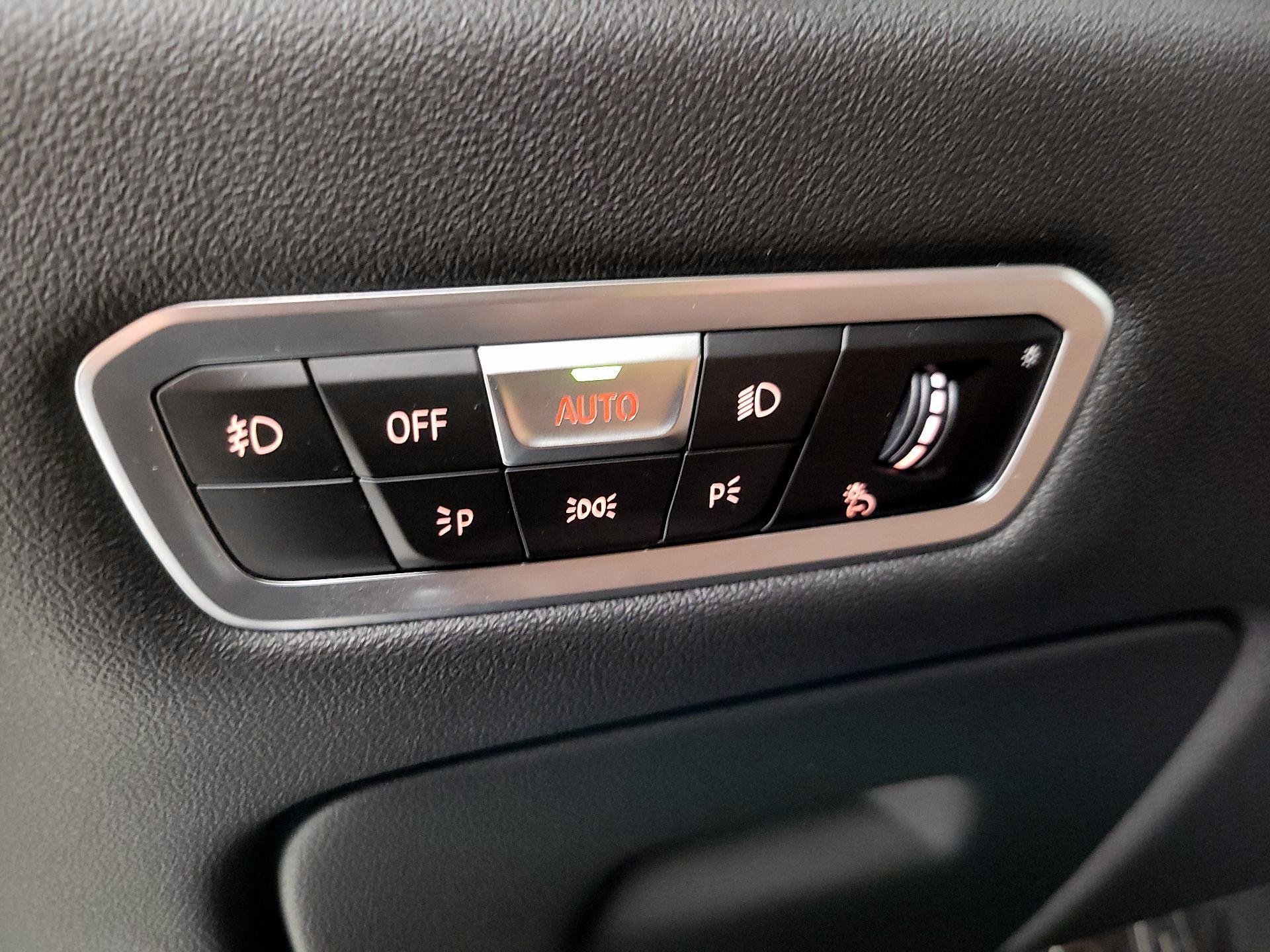 Thumbnail: 2020 BMW X5 - 13