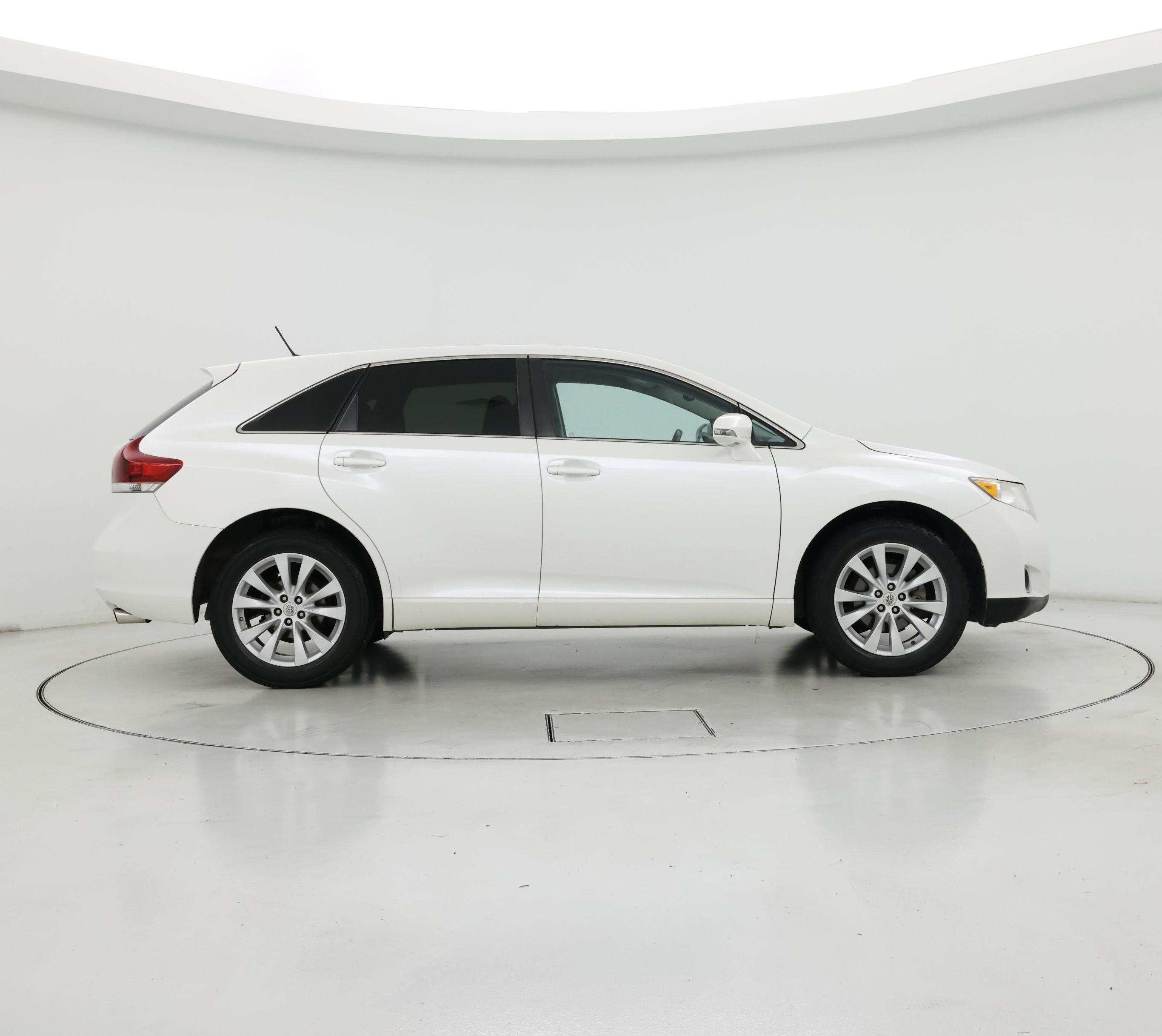 Thumbnail: 2013 Toyota Venza - 7