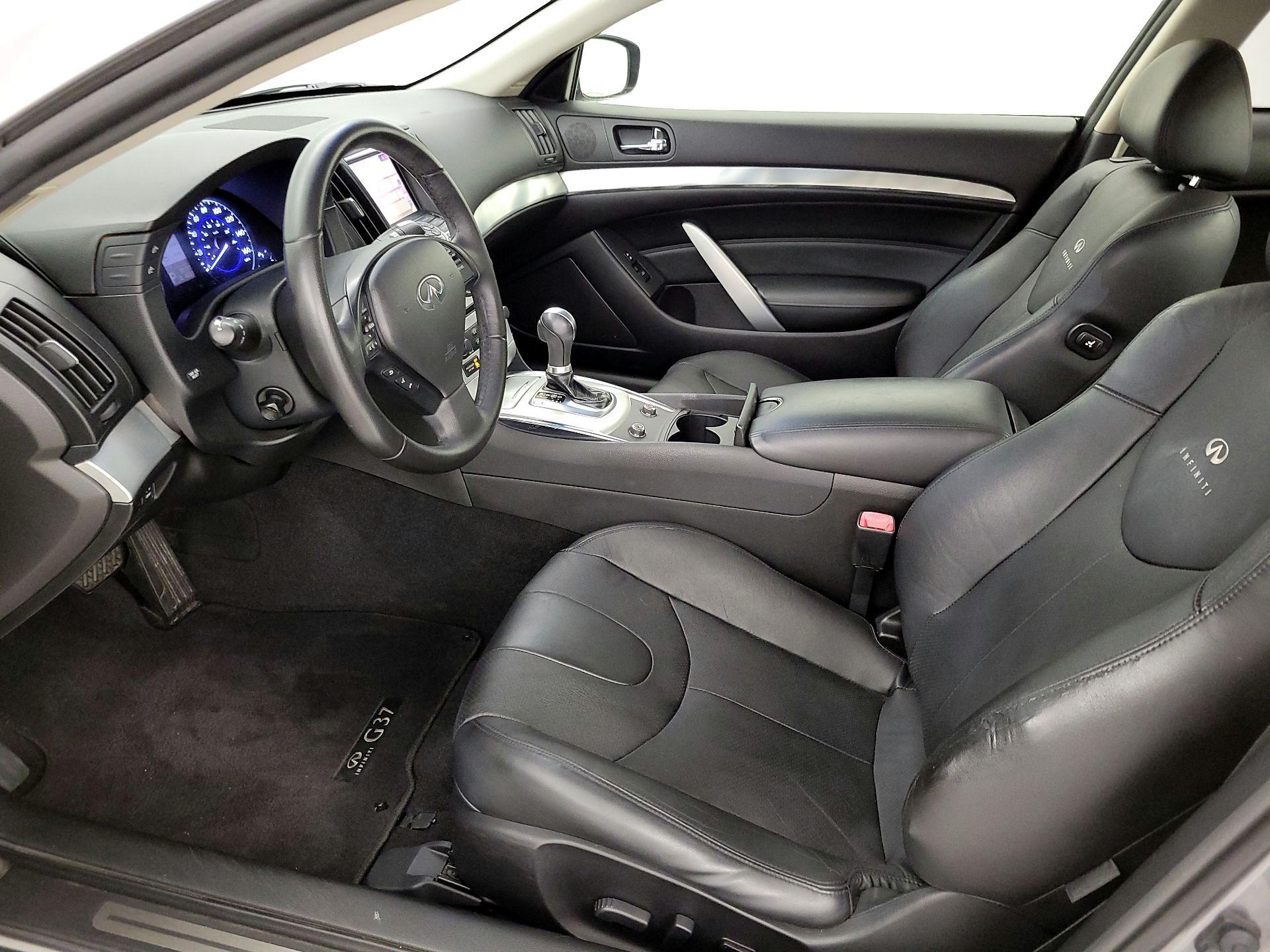 Thumbnail: 2013 INFINITI G37 - 11