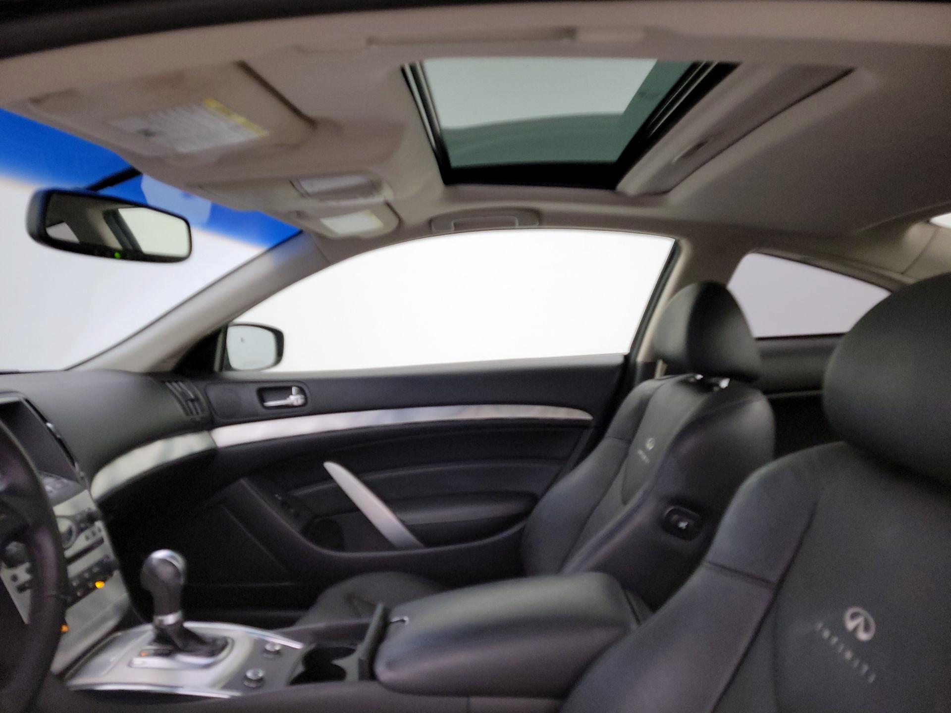 Thumbnail: 2013 INFINITI G37 - 20