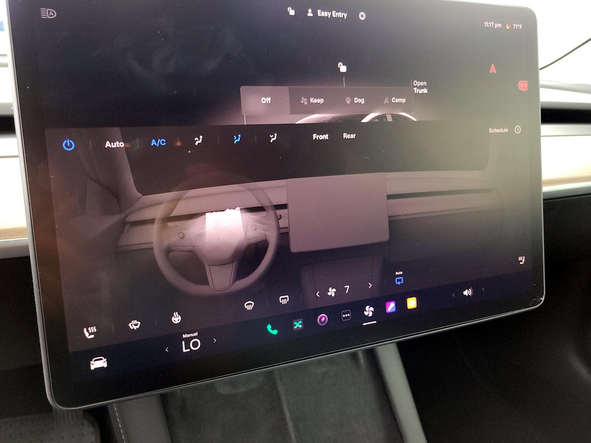 Thumbnail: 2022 Tesla Model 3 - 16