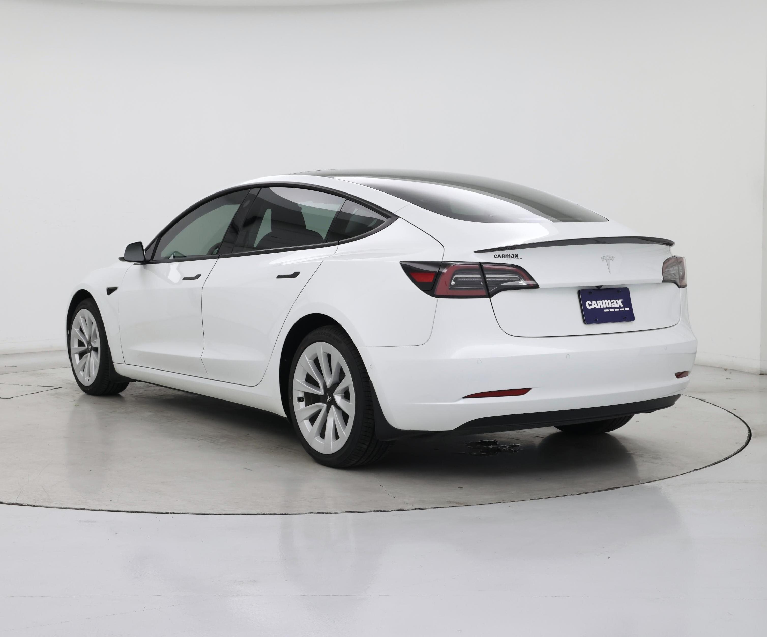 Thumbnail: 2022 Tesla Model 3 - 2