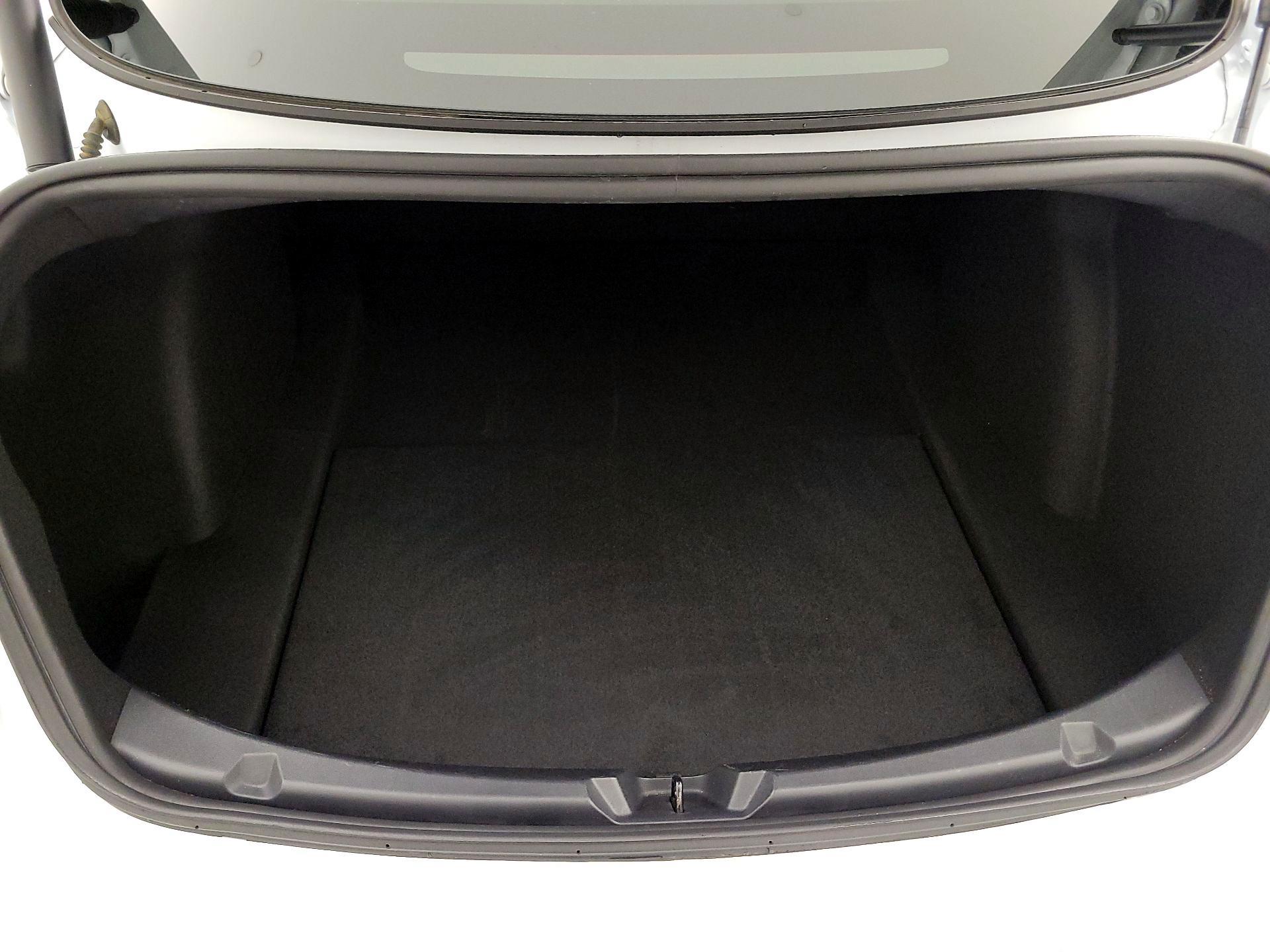 Thumbnail: 2022 Tesla Model 3 - 20
