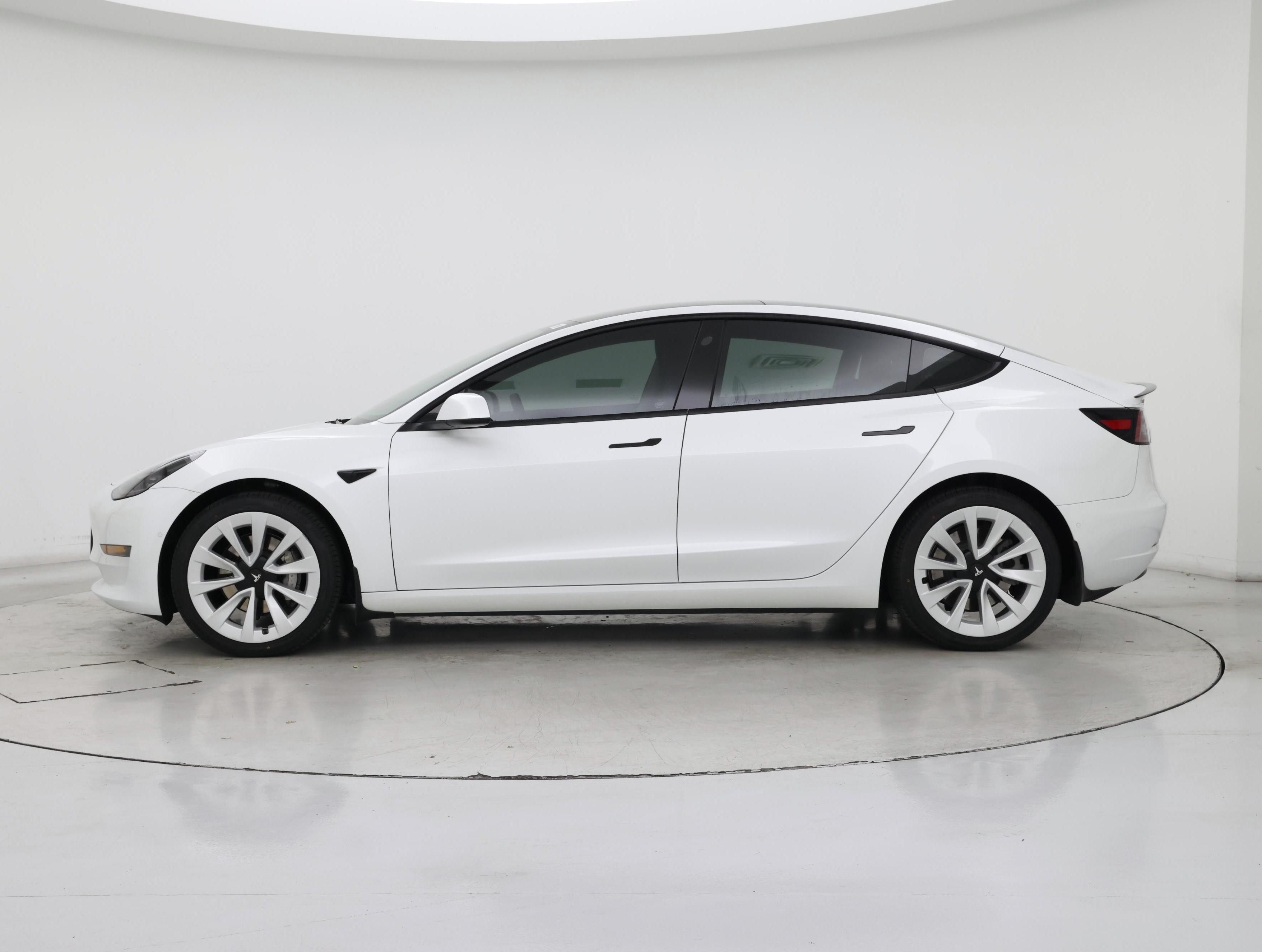 Thumbnail: 2022 Tesla Model 3 - 3