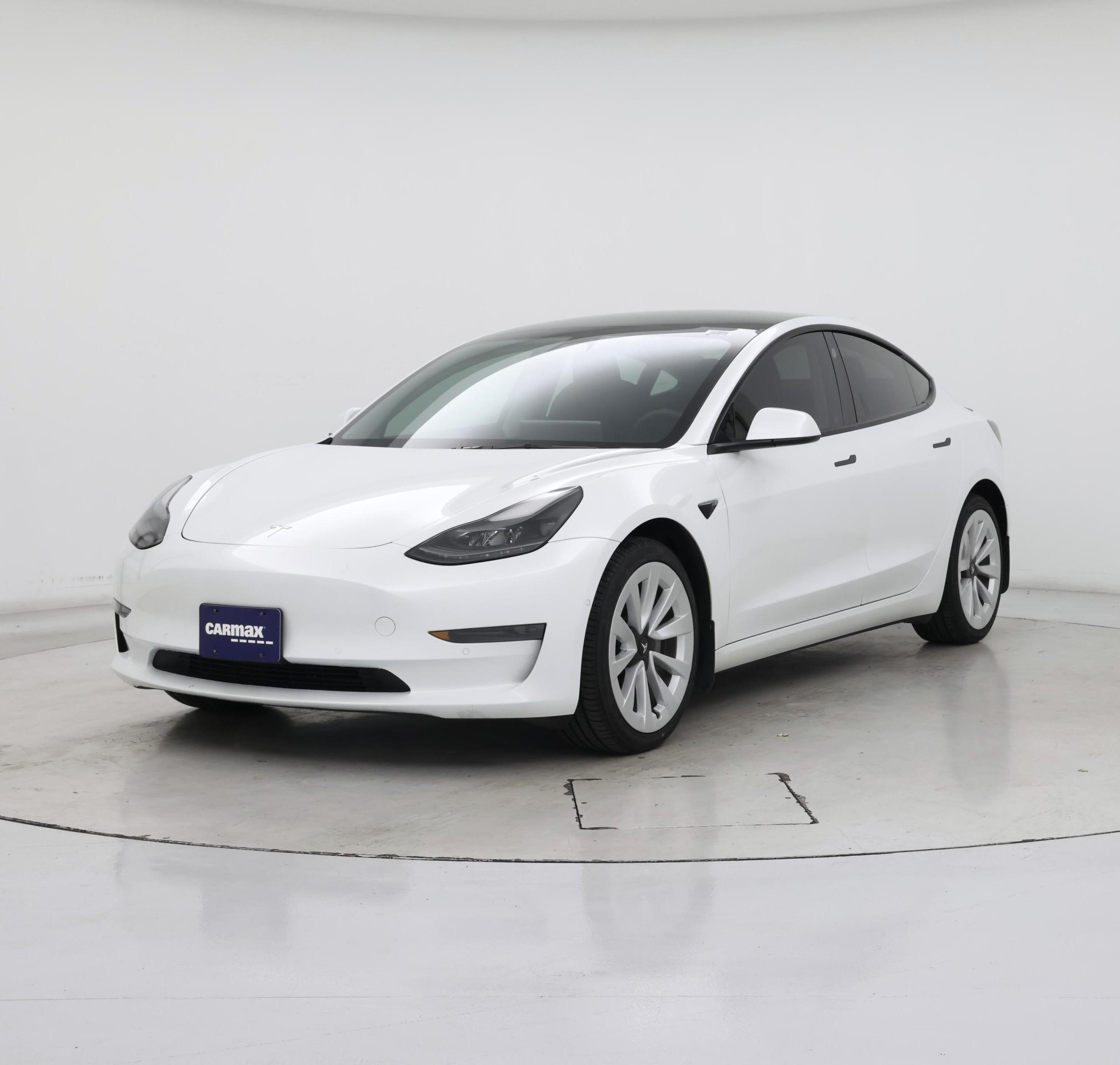Thumbnail: 2022 Tesla Model 3 - 4