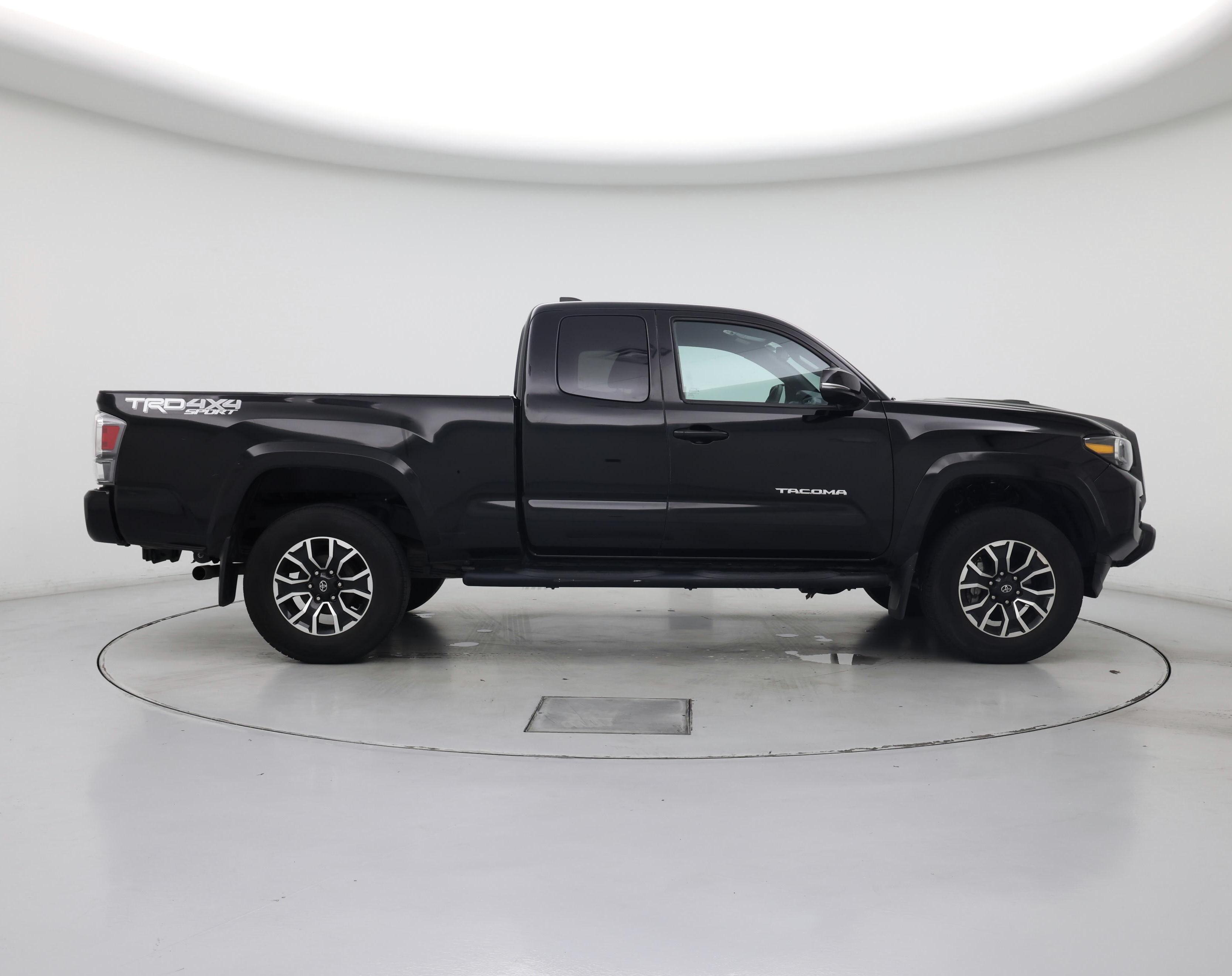Thumbnail: 2023 Toyota Tacoma - 7