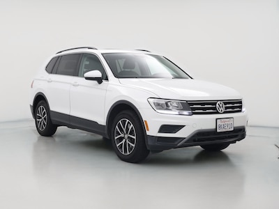 White 2019 Volkswagen Tiguan SE