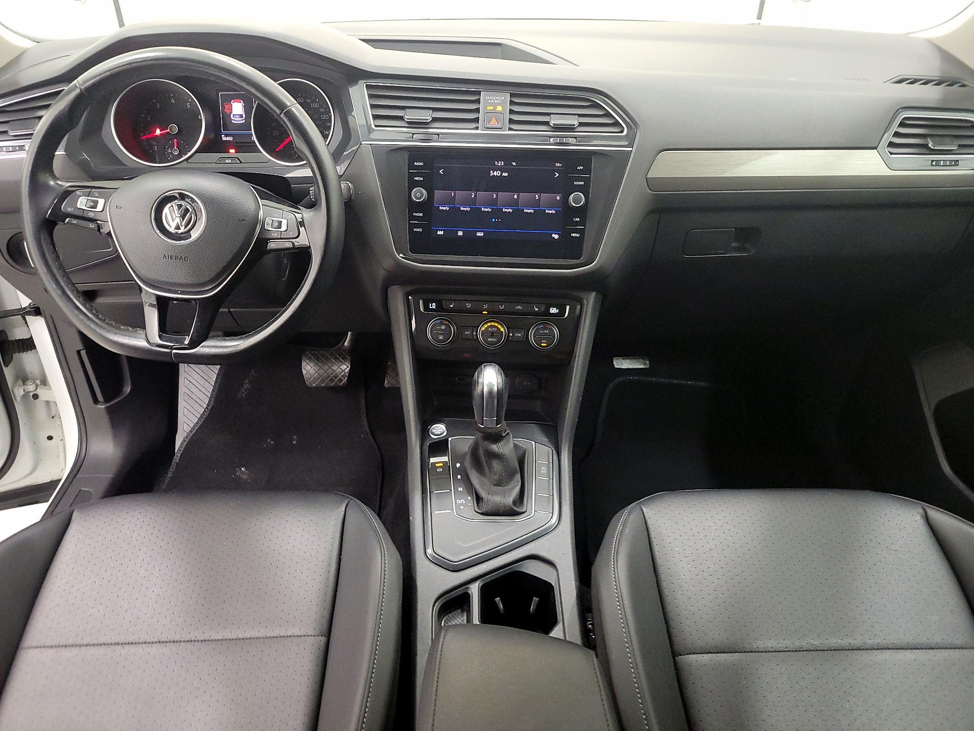 Thumbnail: 2019 Volkswagen Tiguan - 9
