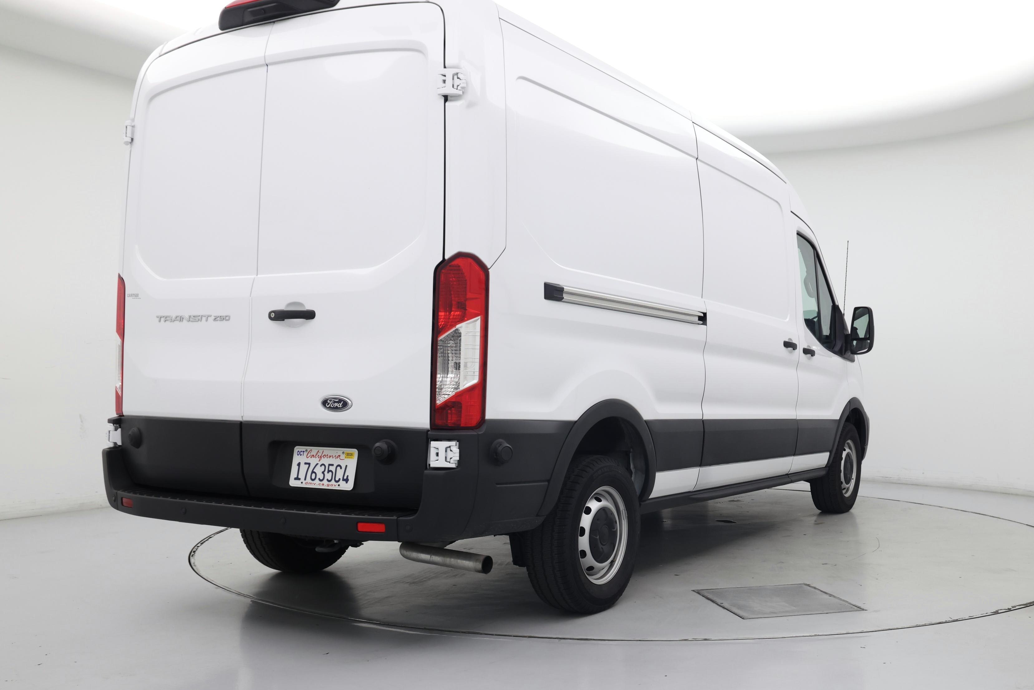 Thumbnail: 2024 Ford Transit Series - 8