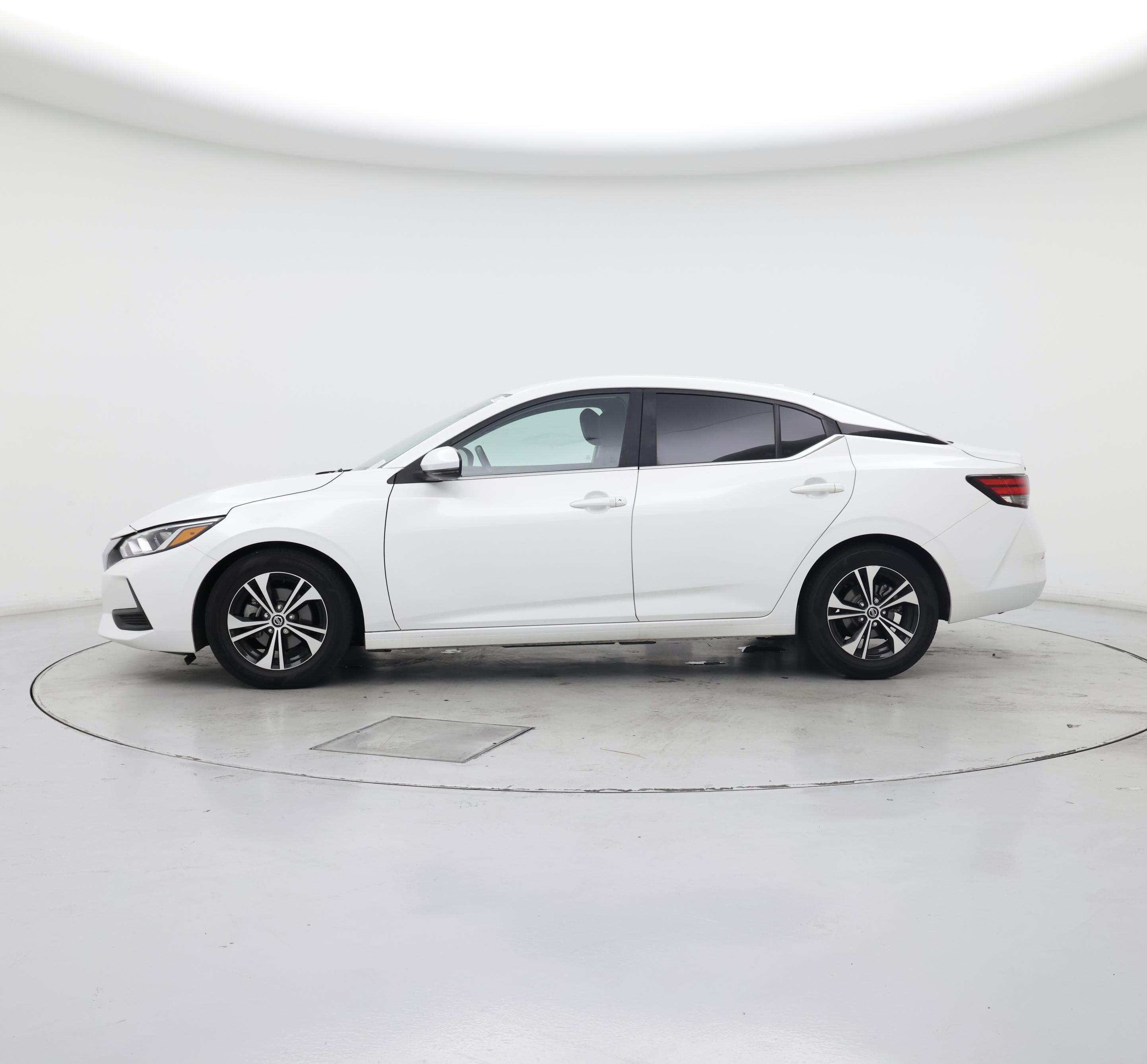 Thumbnail: 2020 Nissan Sentra - 3