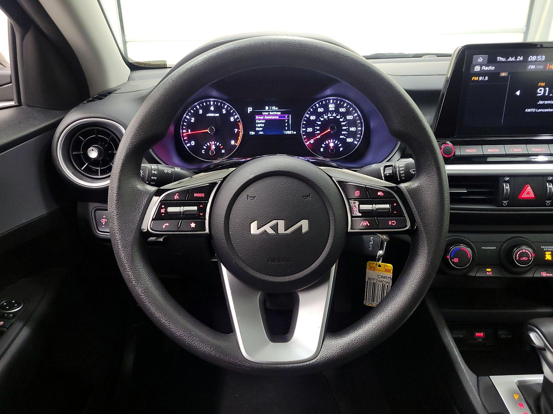 Thumbnail: 2022 Kia Forte - 10