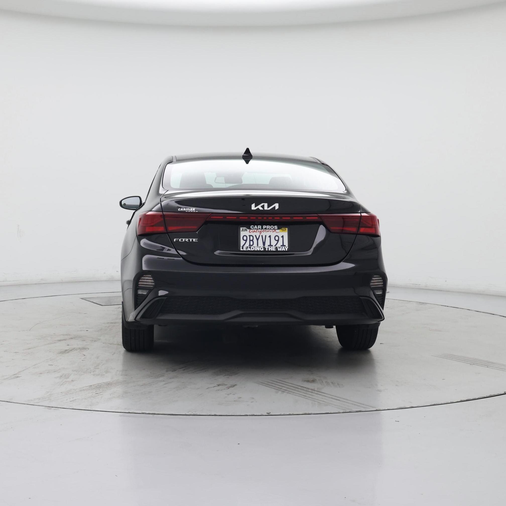 Thumbnail: 2022 Kia Forte - 6