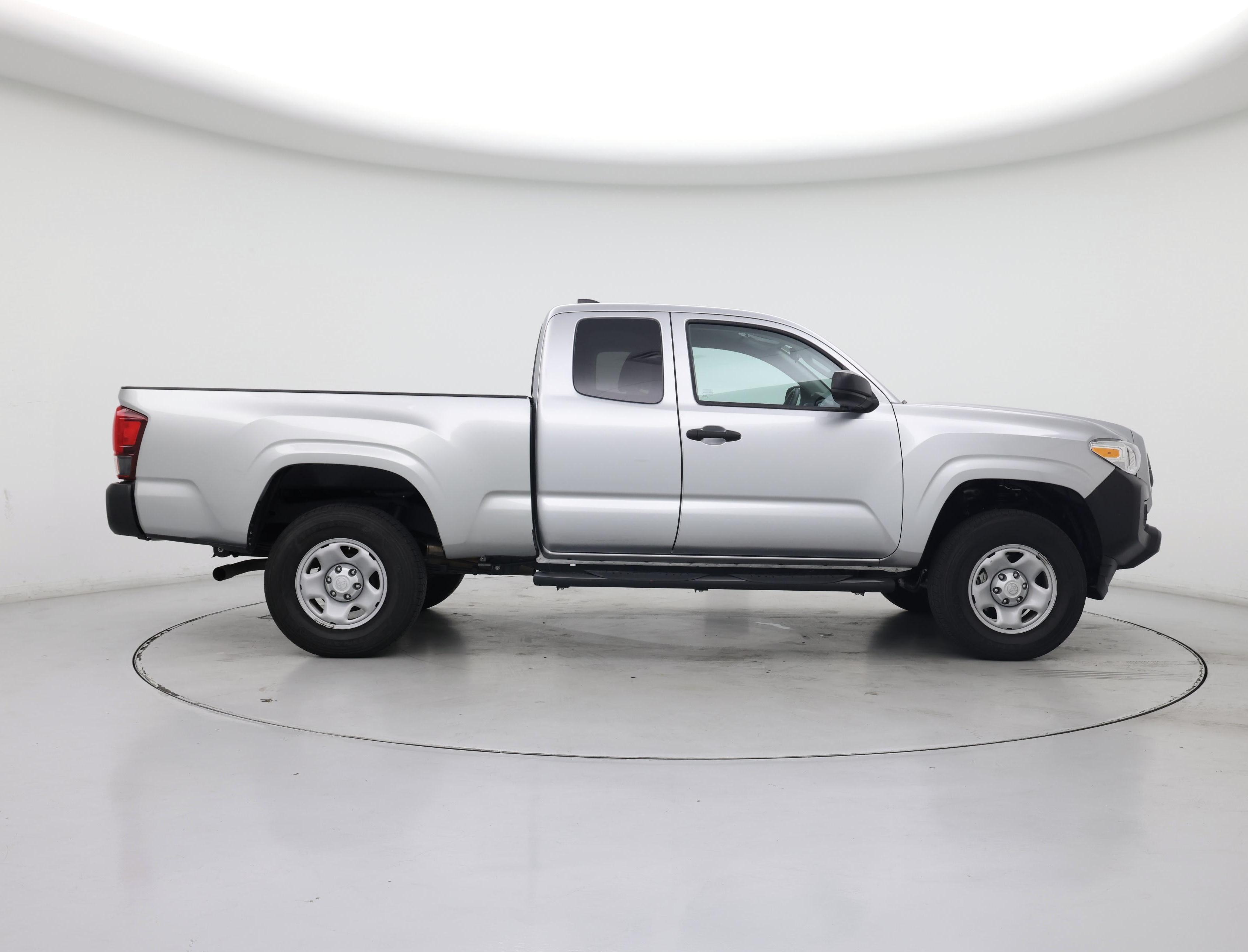Thumbnail: 2022 Toyota Tacoma - 7