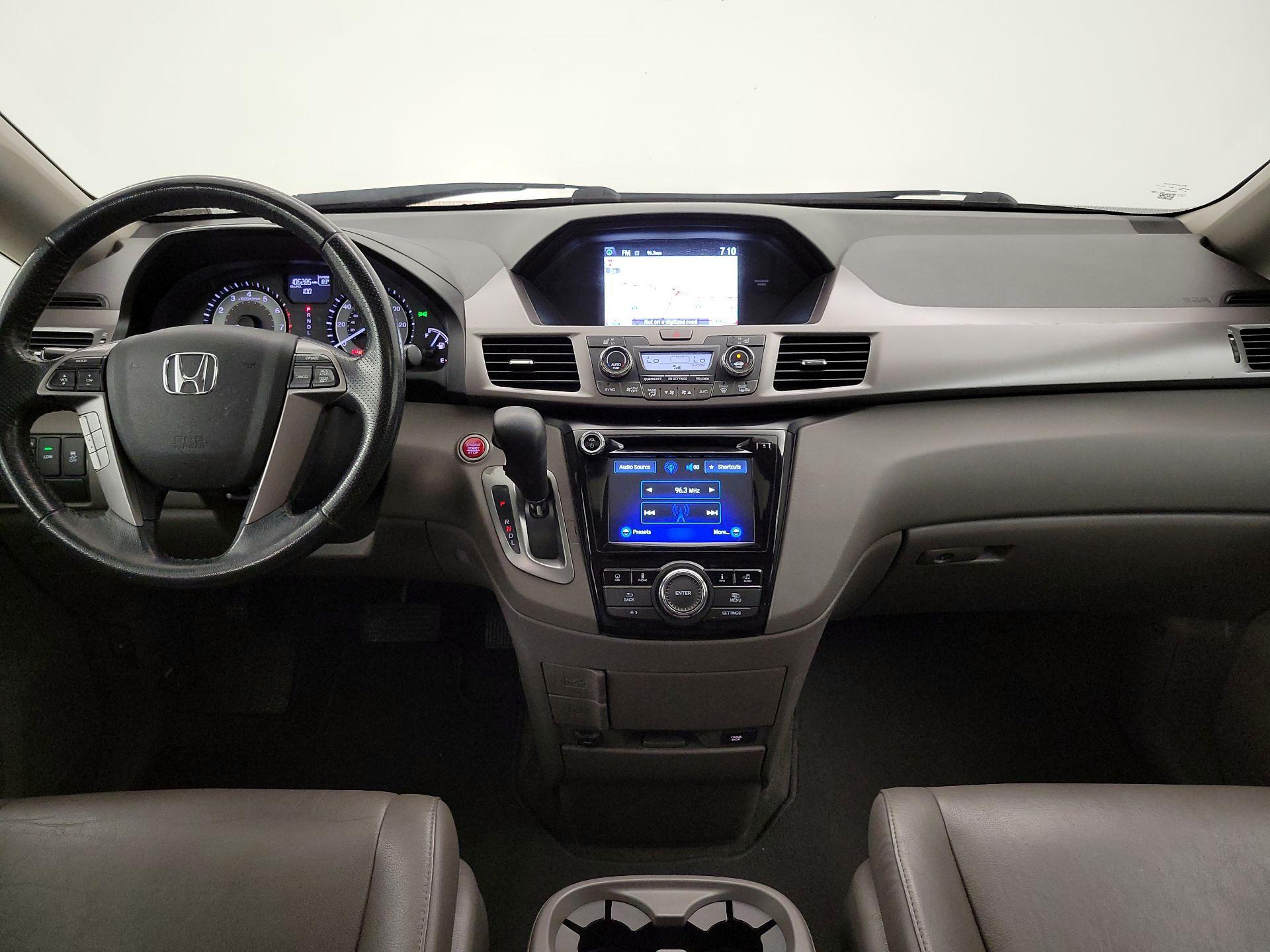 Thumbnail: 2015 Honda Odyssey - 9