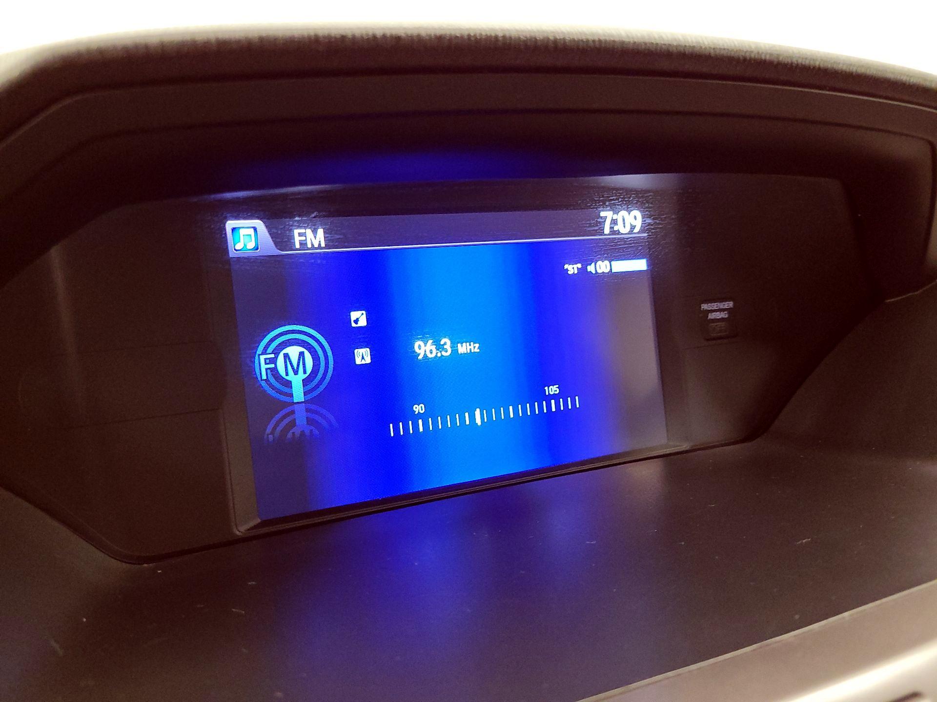 Thumbnail: 2015 Honda Odyssey - 16