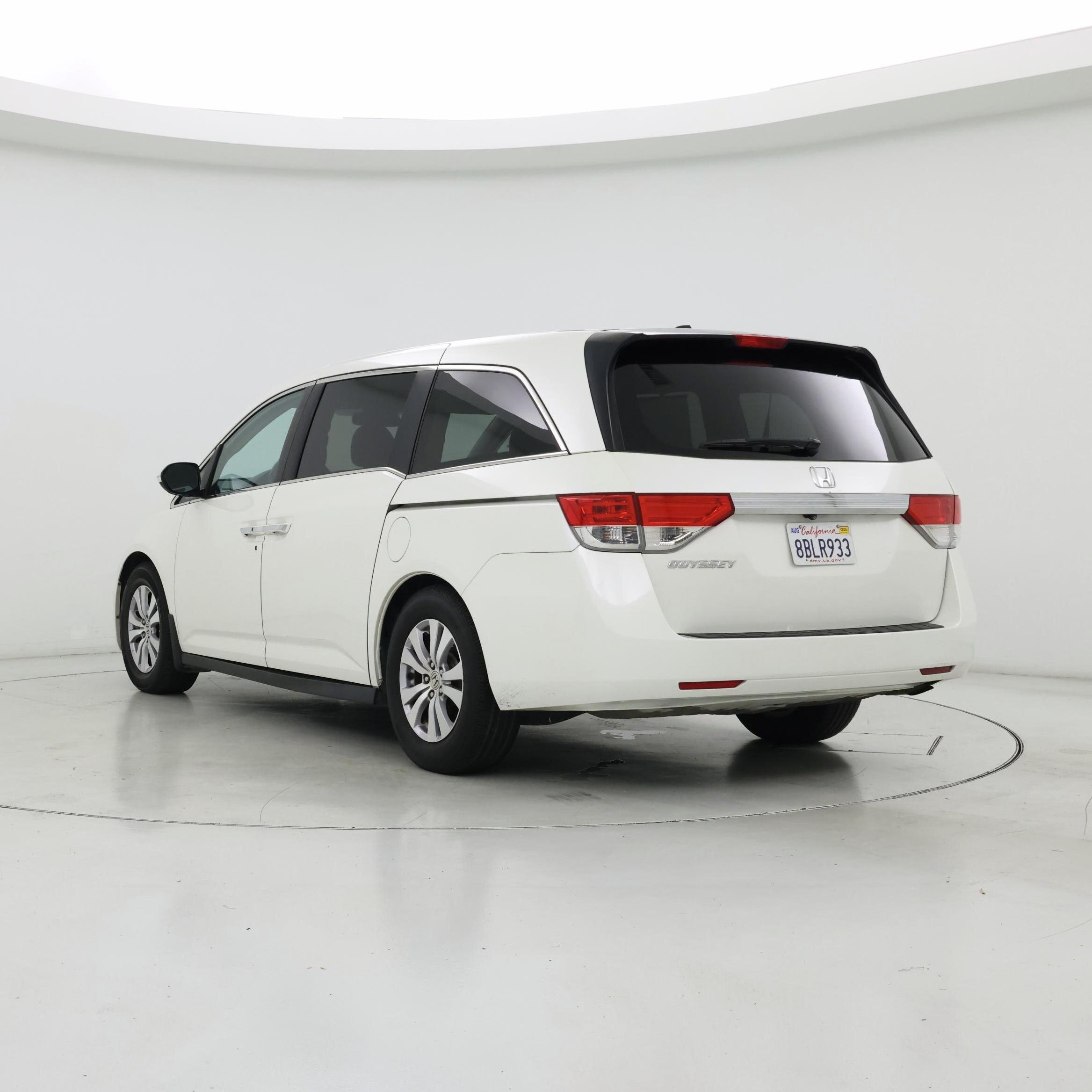 Thumbnail: 2015 Honda Odyssey - 2