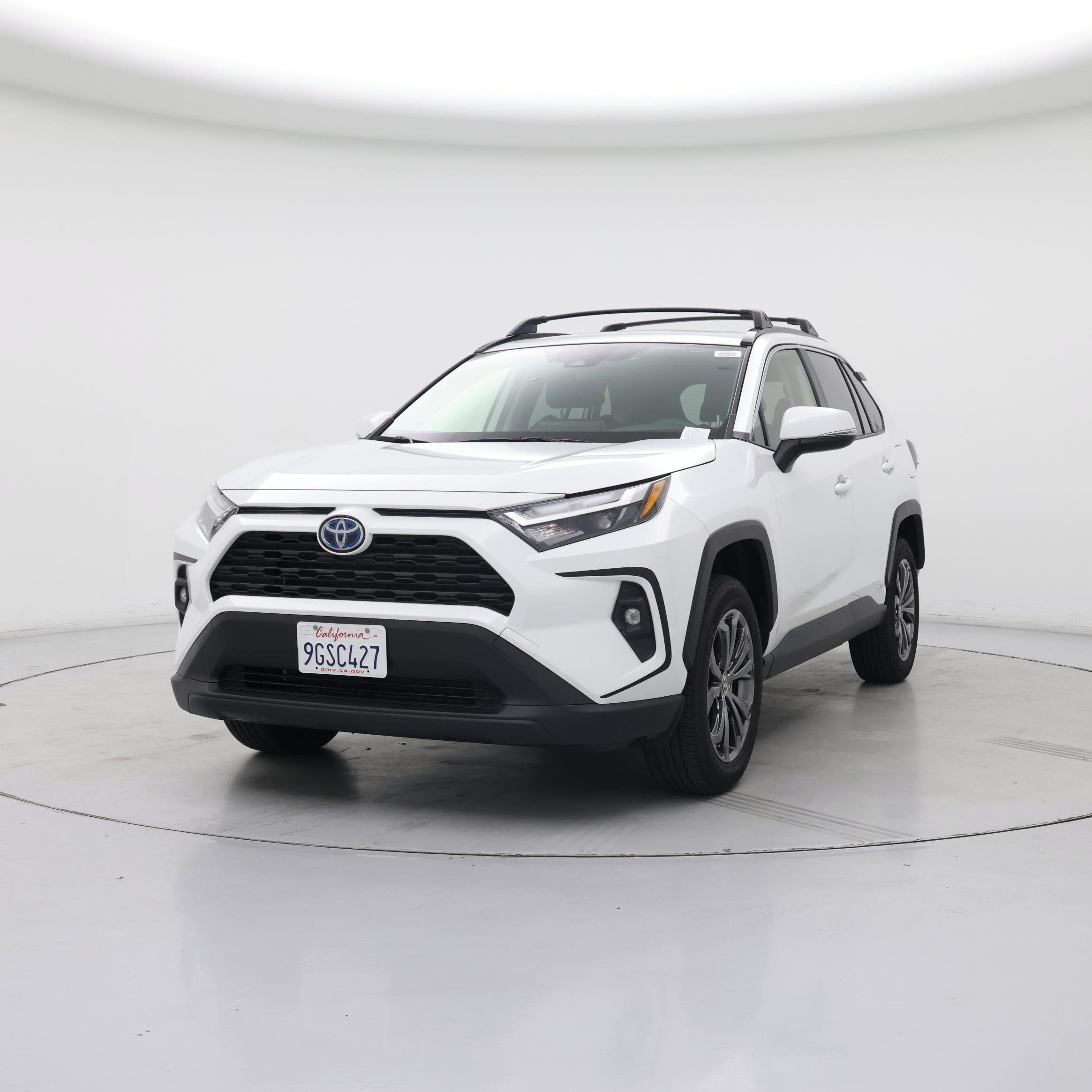 Thumbnail: 2023 Toyota RAV4 - 4