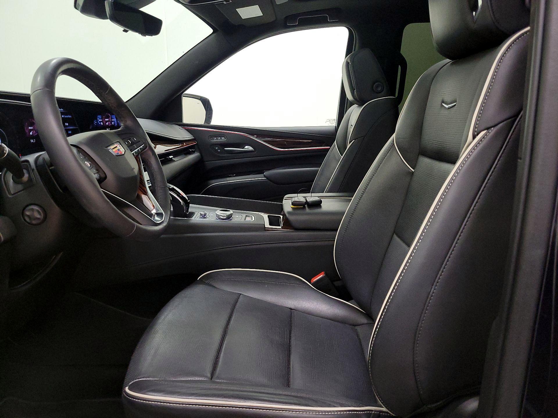 Thumbnail: 2022 Cadillac Escalade - 11
