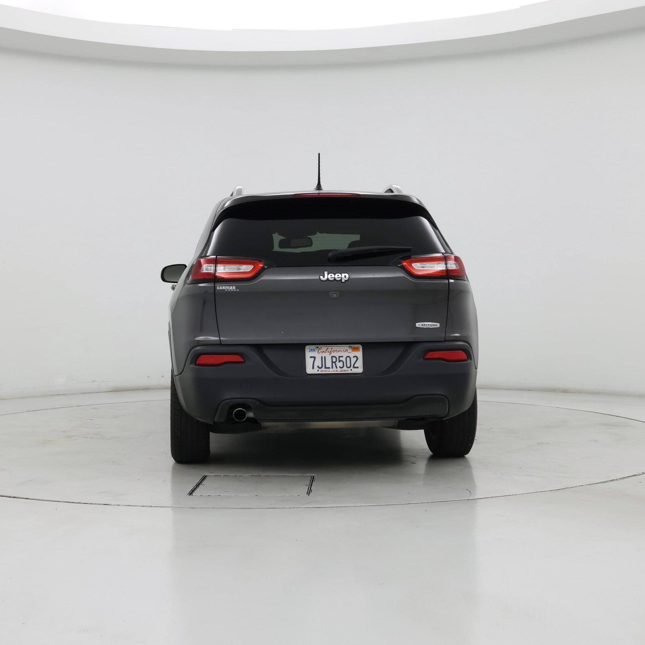 Thumbnail: 2015 Jeep Cherokee - 6