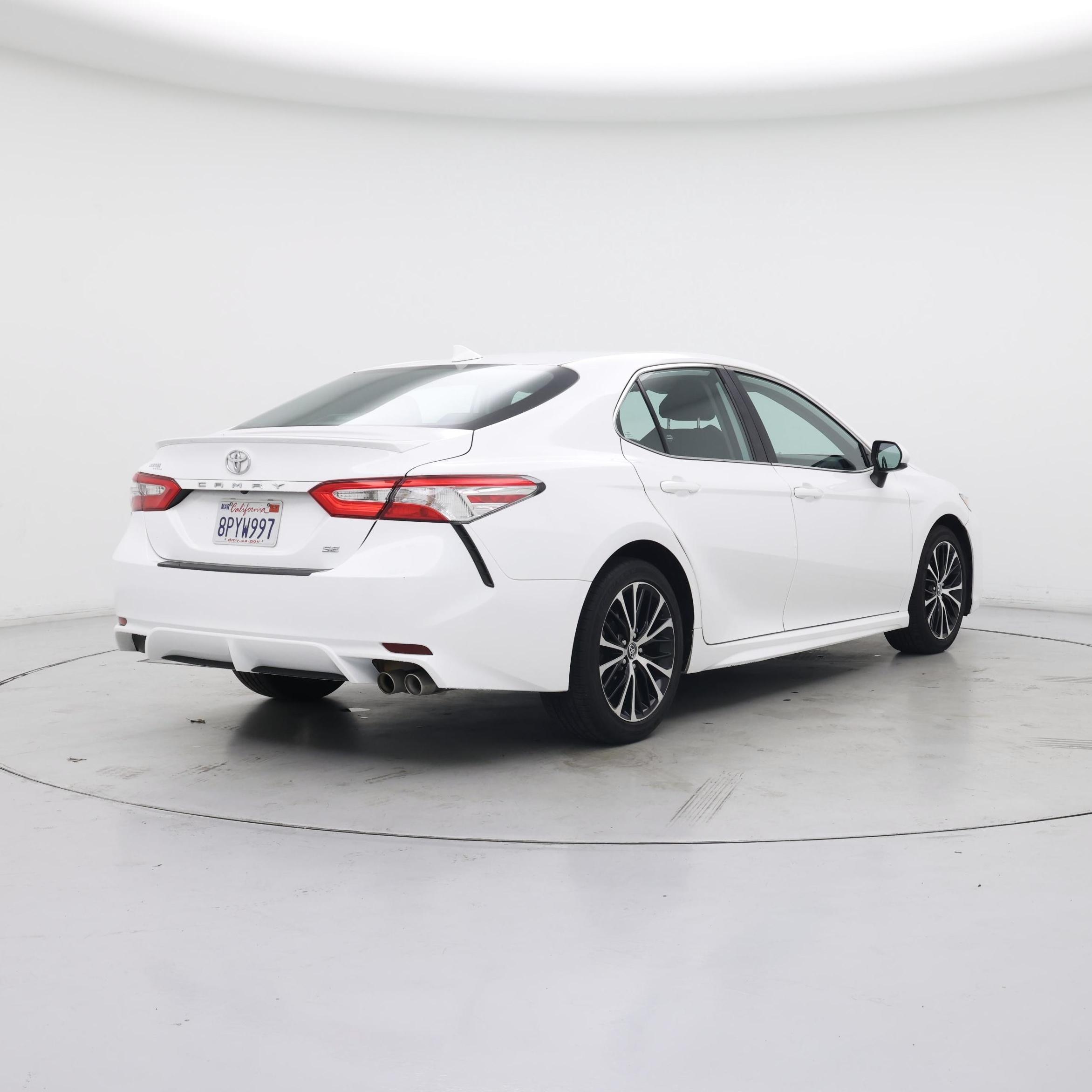 Thumbnail: 2020 Toyota Camry - 8