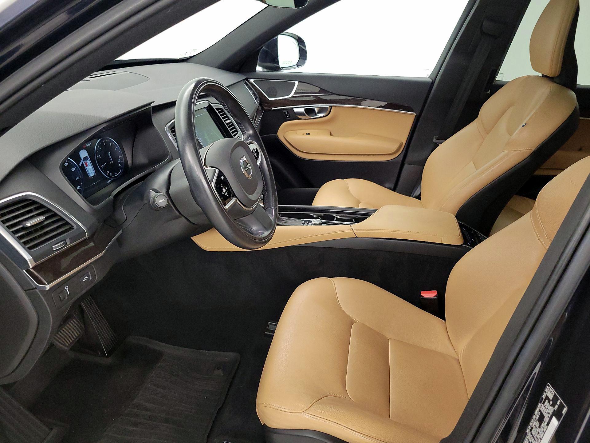 Thumbnail: 2019 Volvo XC90 - 11