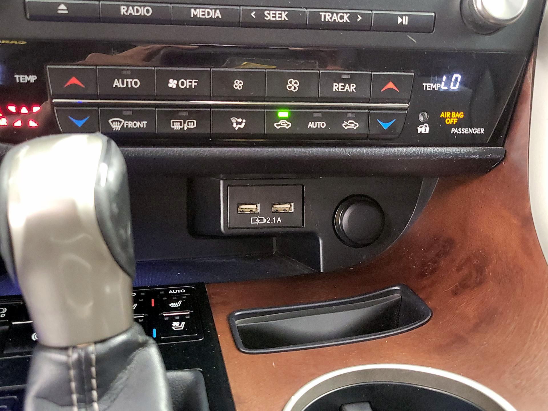 Thumbnail: 2020 Lexus RX - 19