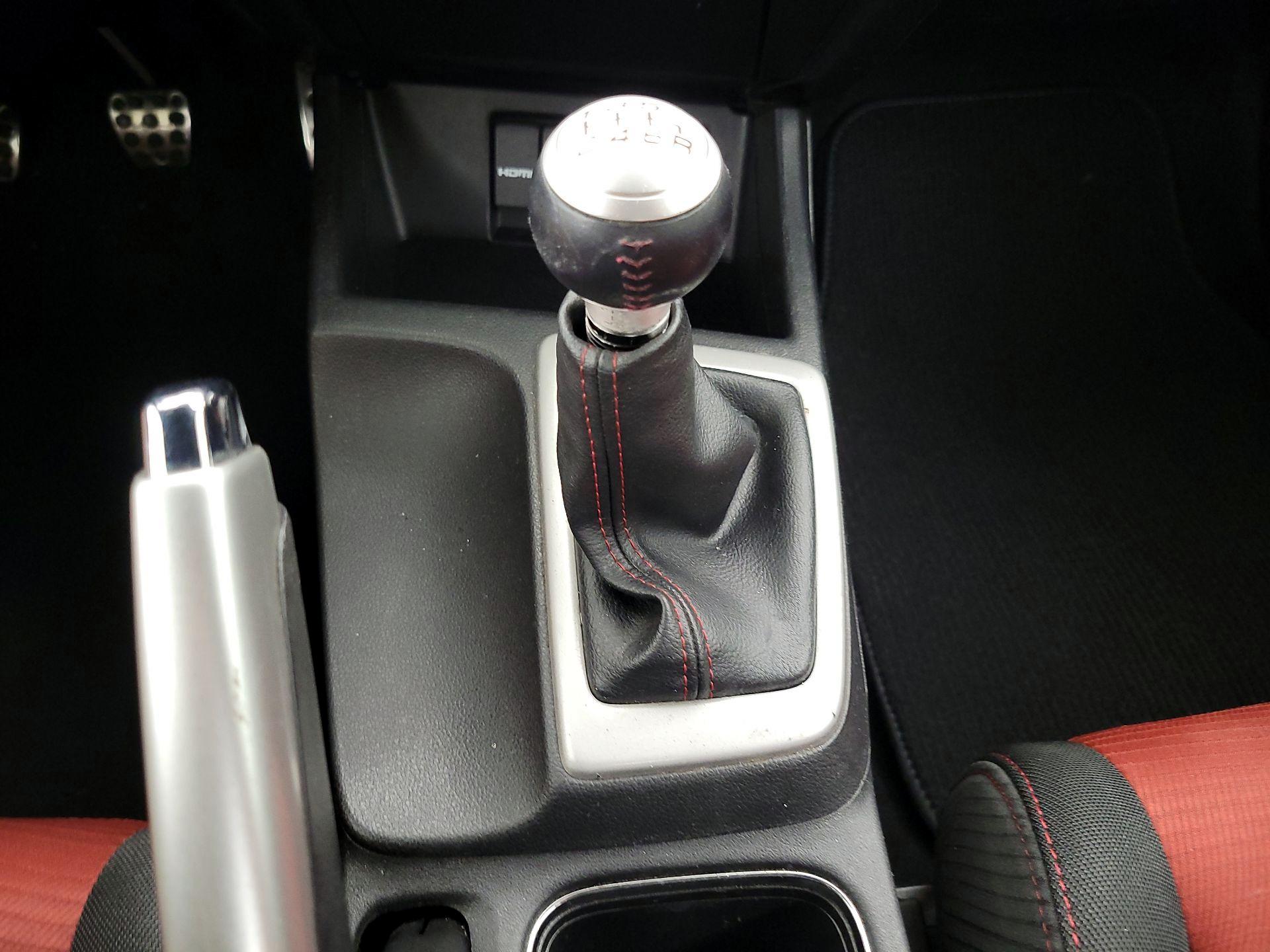 Thumbnail: 2015 Honda Civic - 17