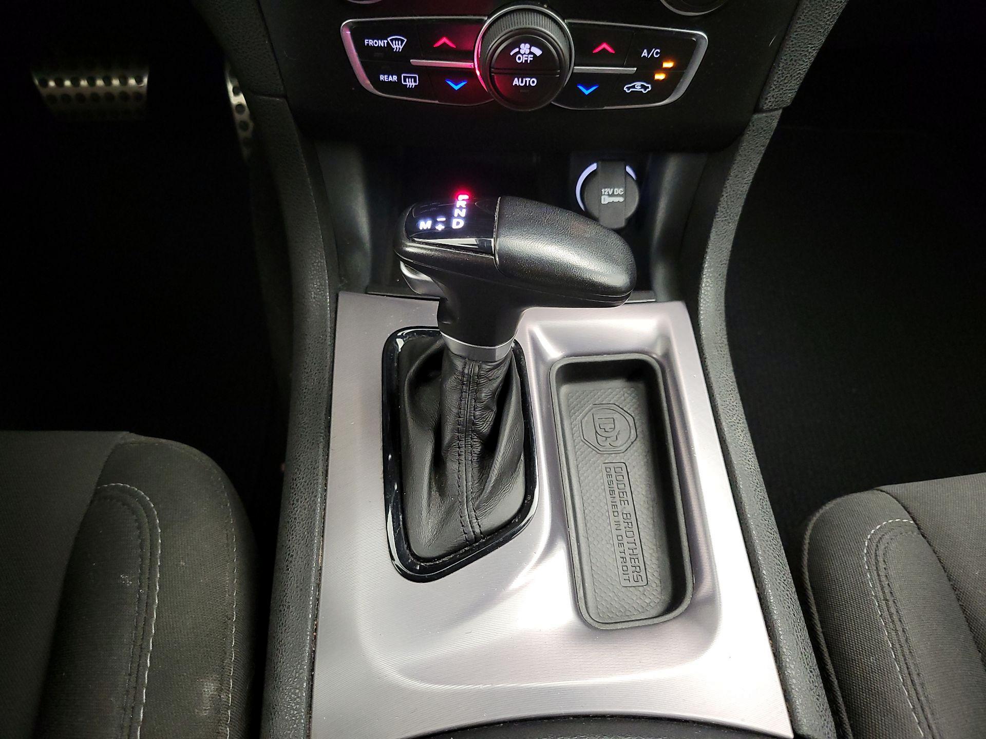Thumbnail: 2020 Dodge Charger - 17