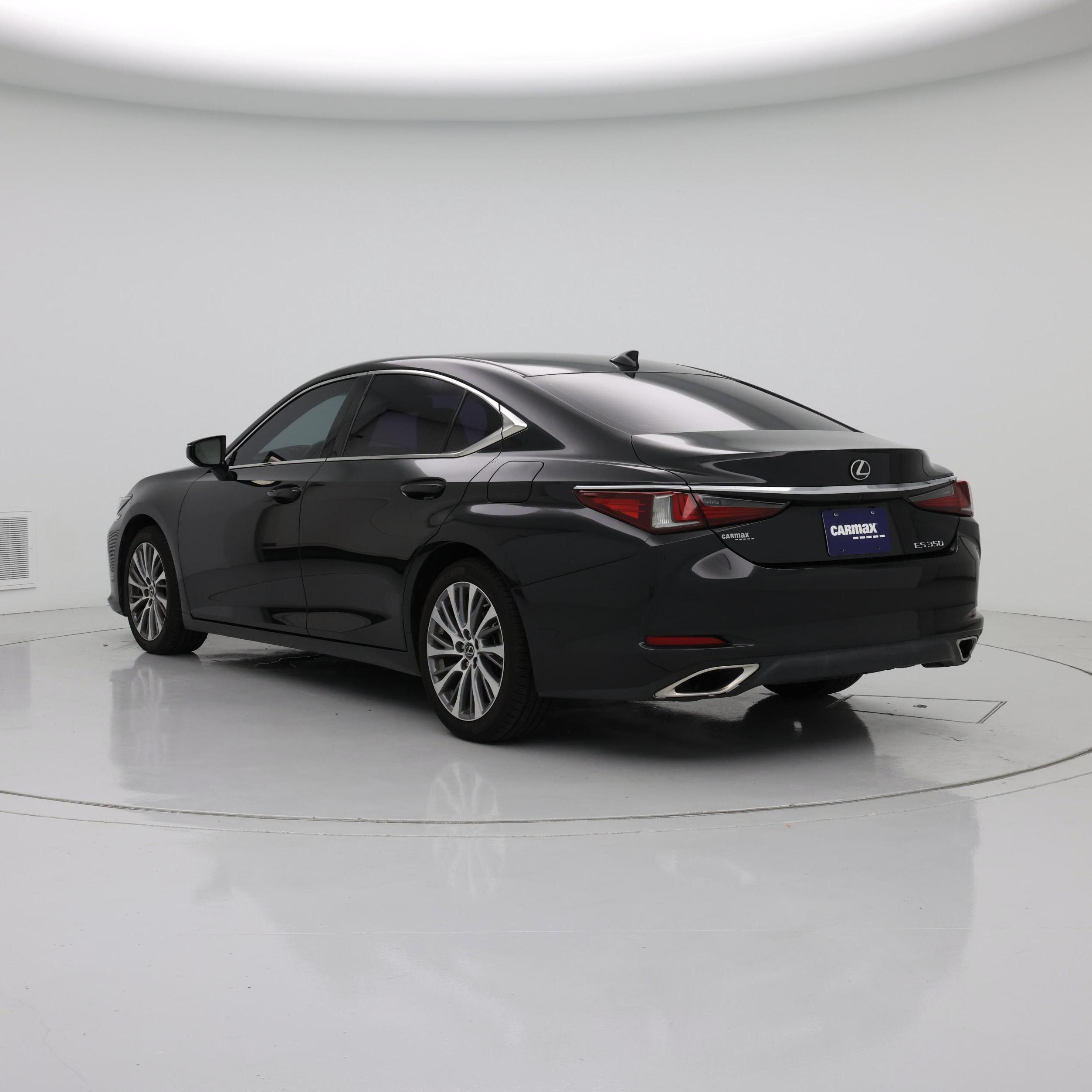 Thumbnail: 2020 Lexus ES - 2