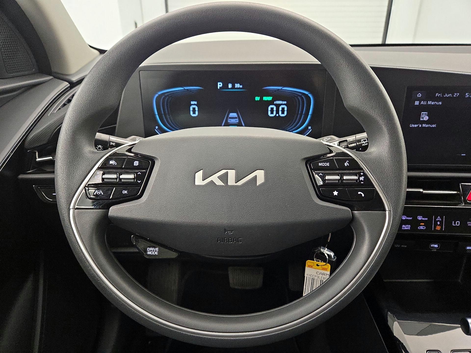 Thumbnail: 2025 Kia Niro - 10