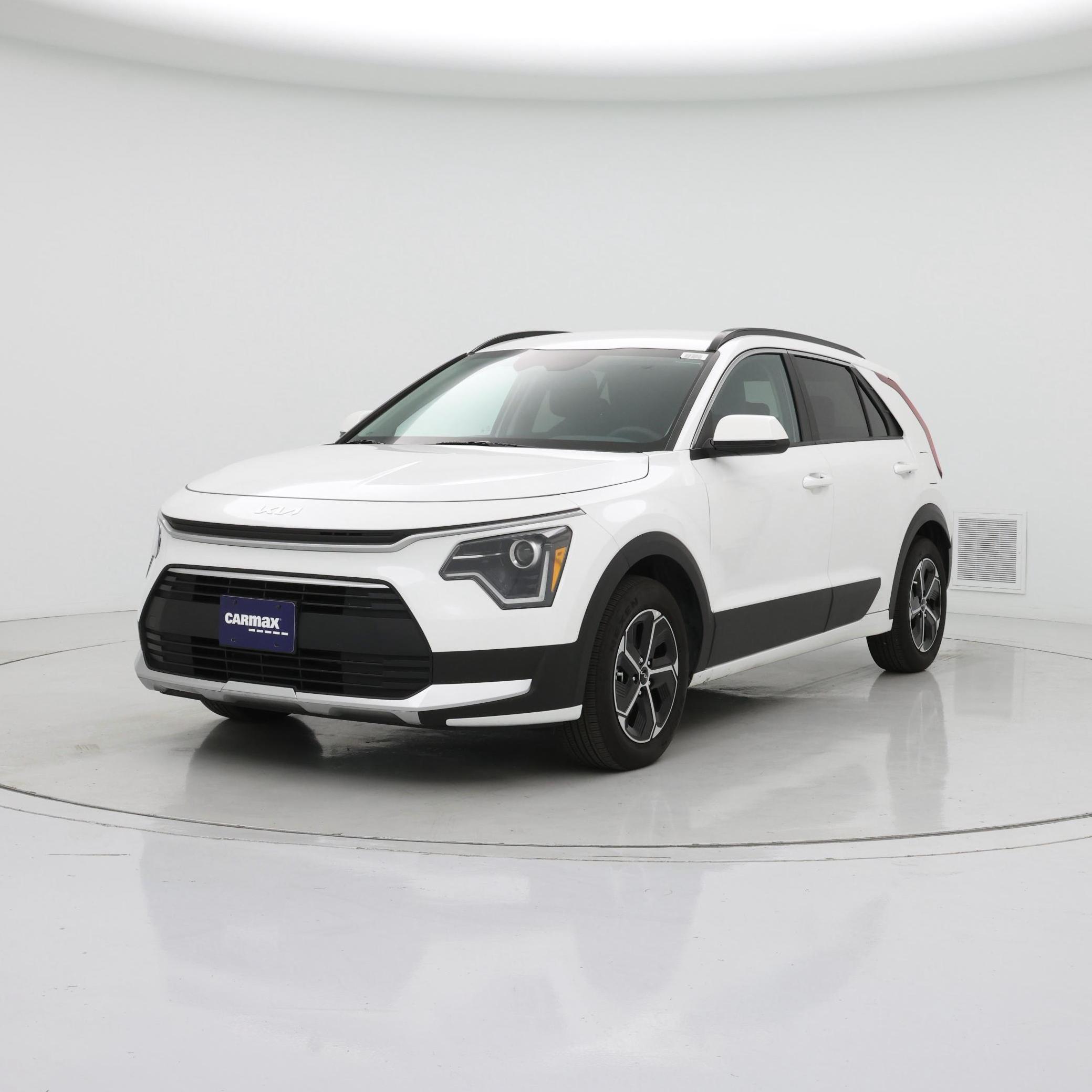 Thumbnail: 2025 Kia Niro - 4