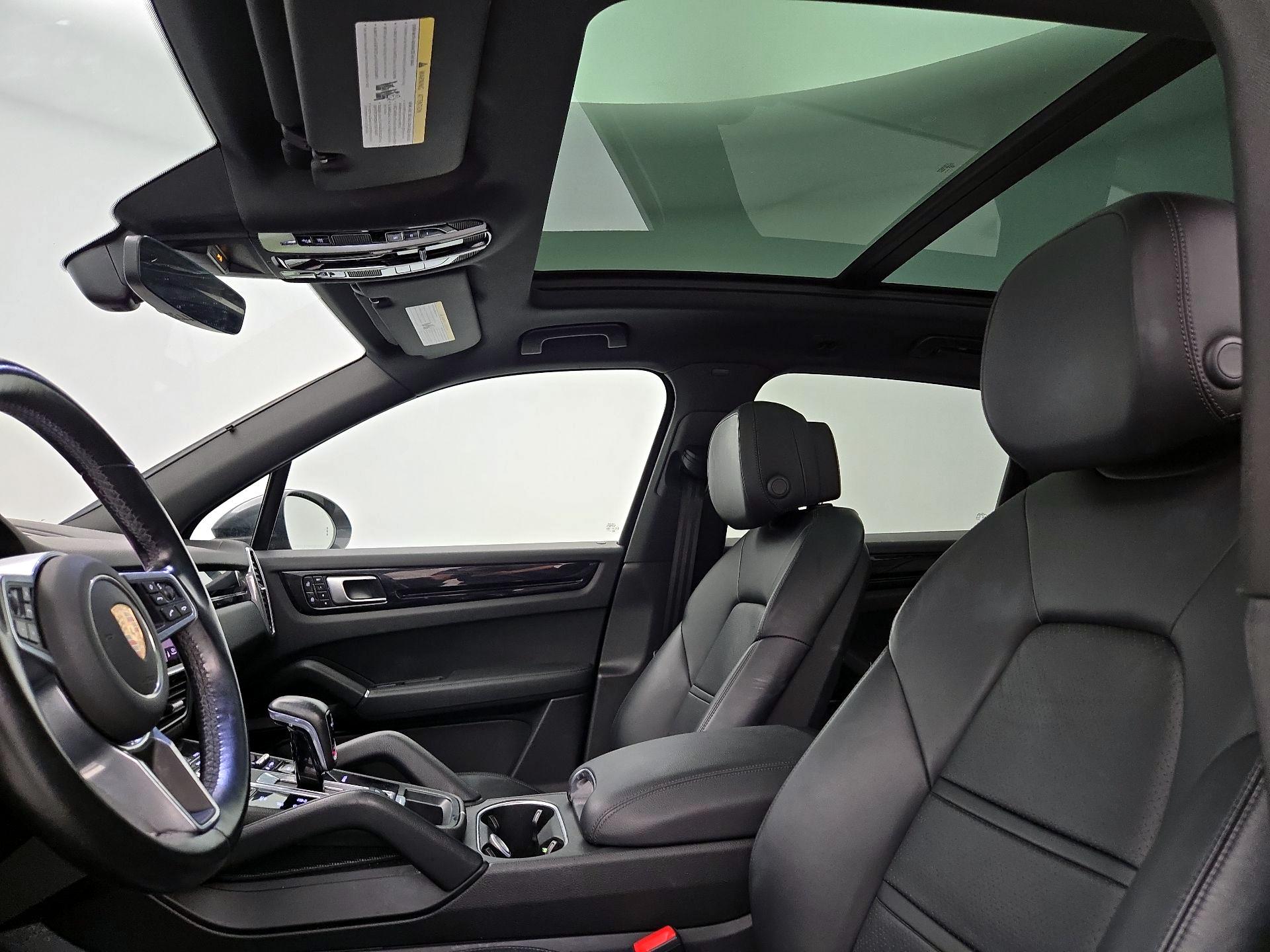 Thumbnail: 2021 Porsche Cayenne - 20