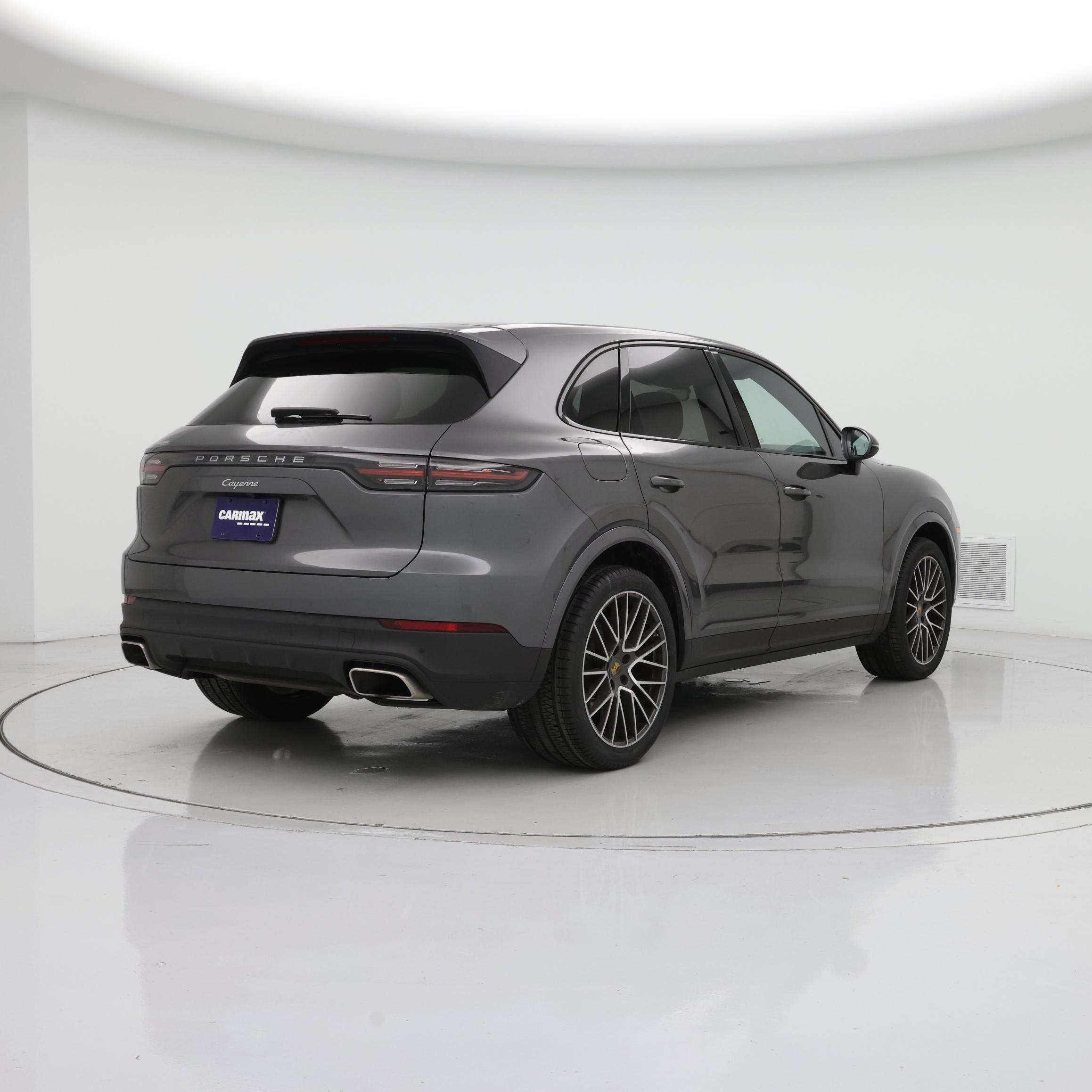 Thumbnail: 2021 Porsche Cayenne - 8