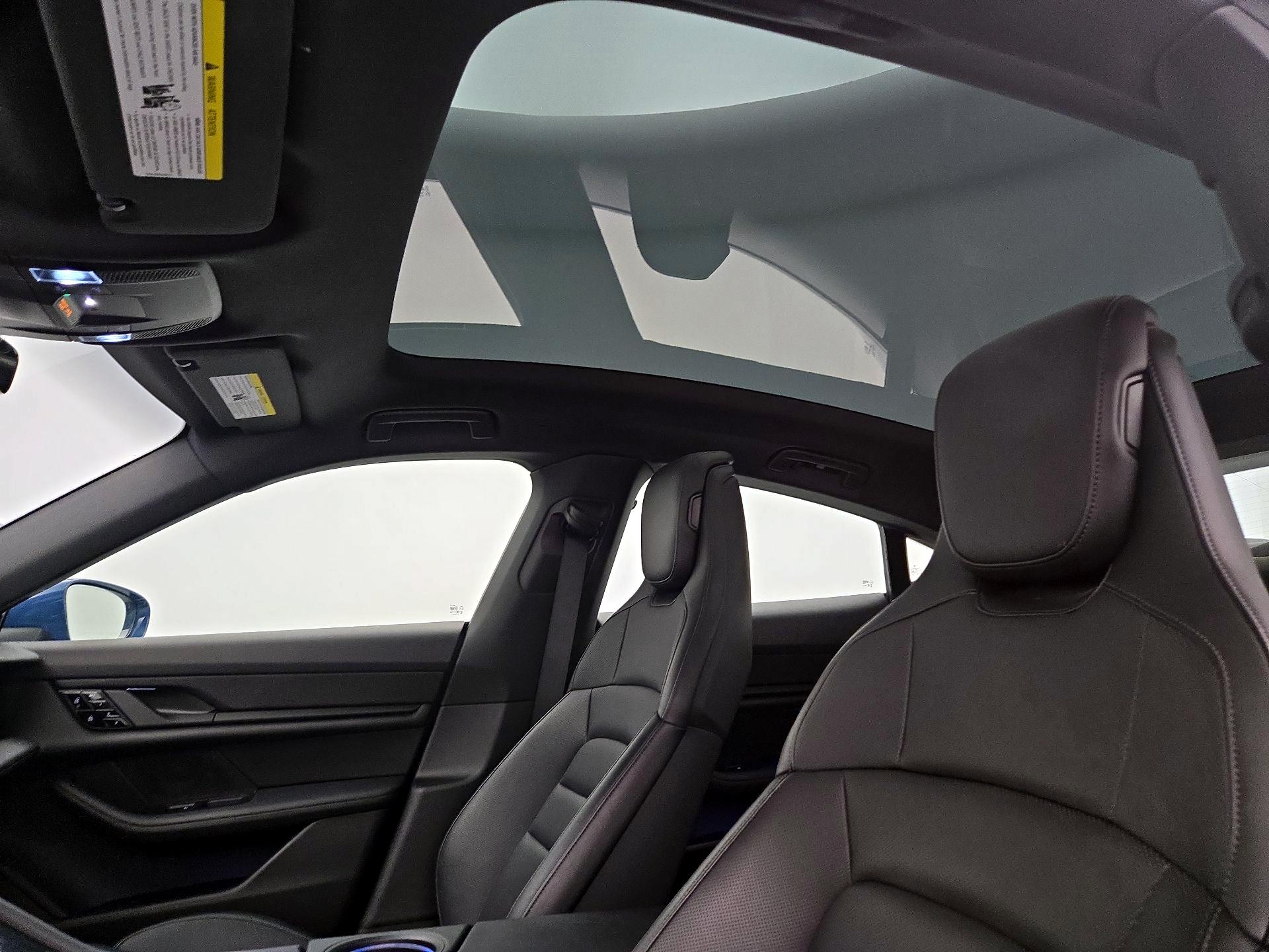 Thumbnail: 2021 Porsche Taycan - 19