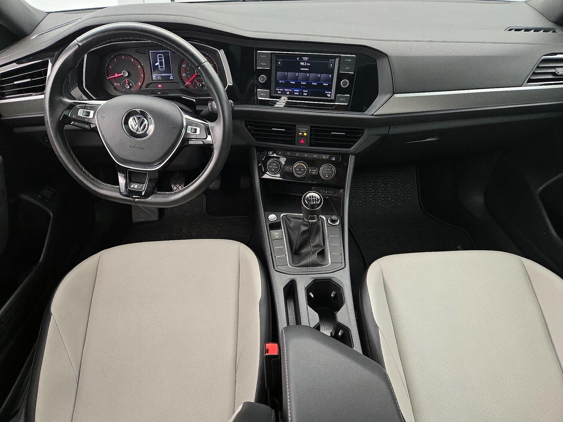 Thumbnail: 2021 Volkswagen Jetta - 9