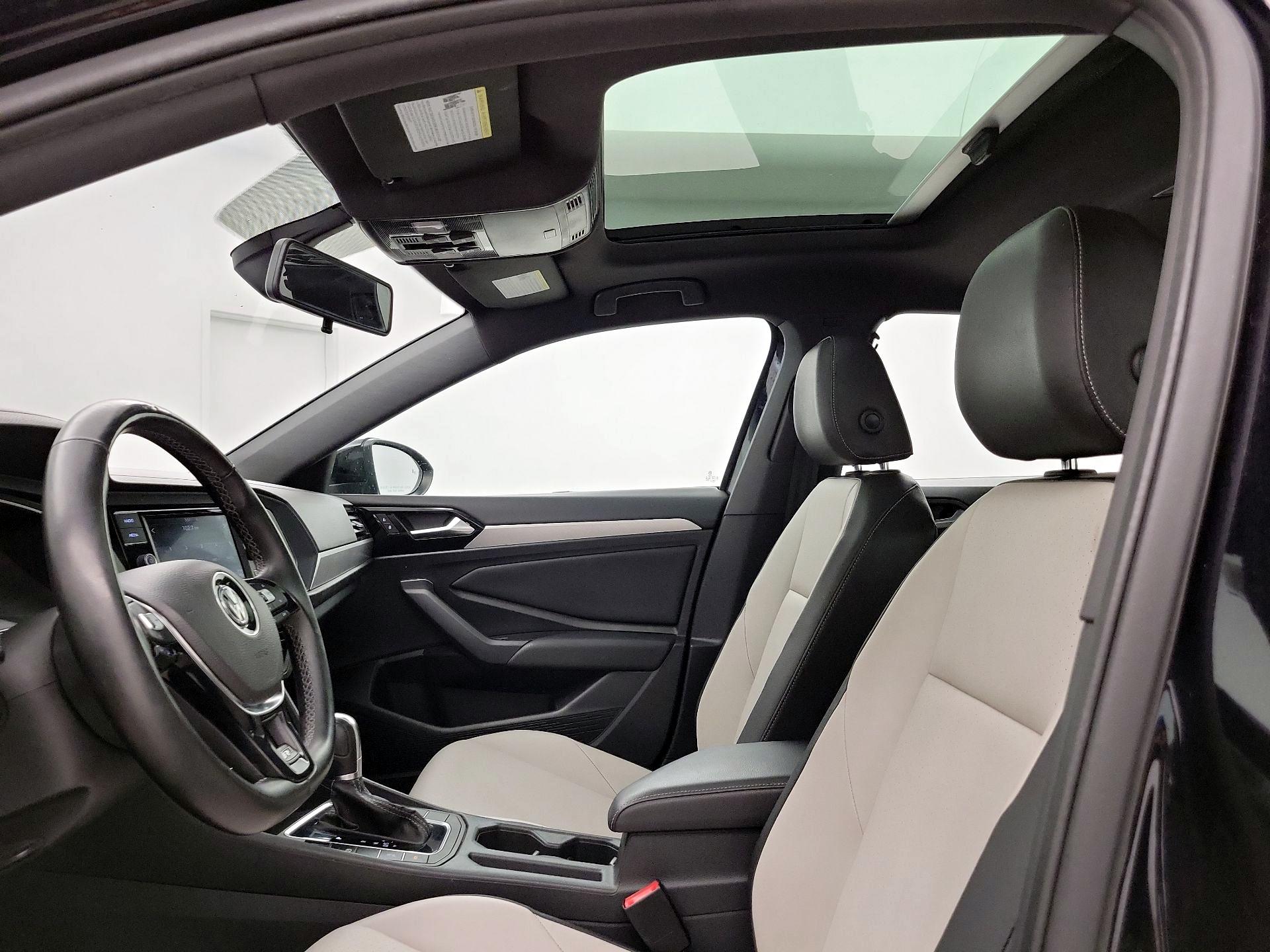 Thumbnail: 2019 Volkswagen Jetta - 19