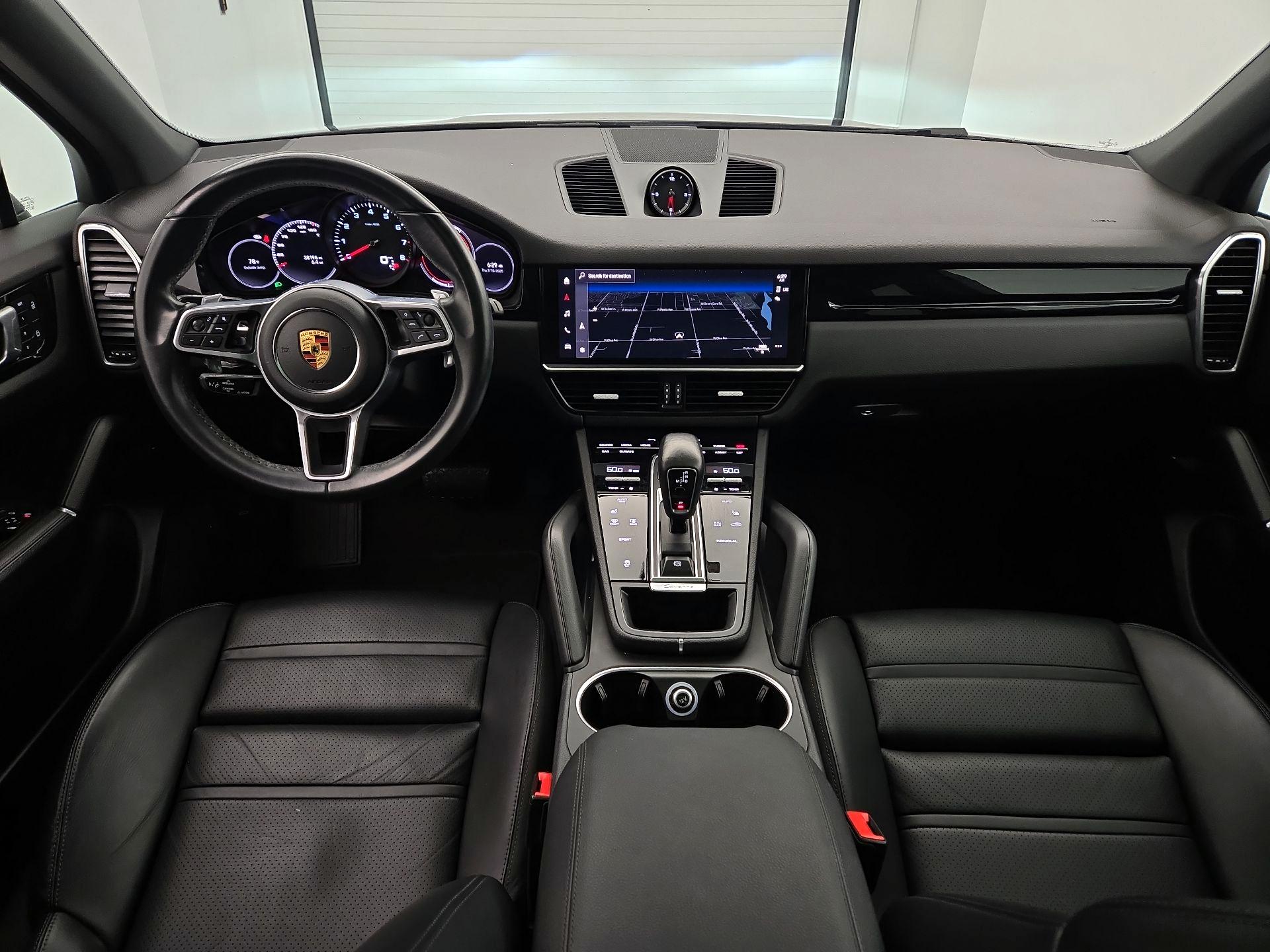 Thumbnail: 2022 Porsche Cayenne - 9