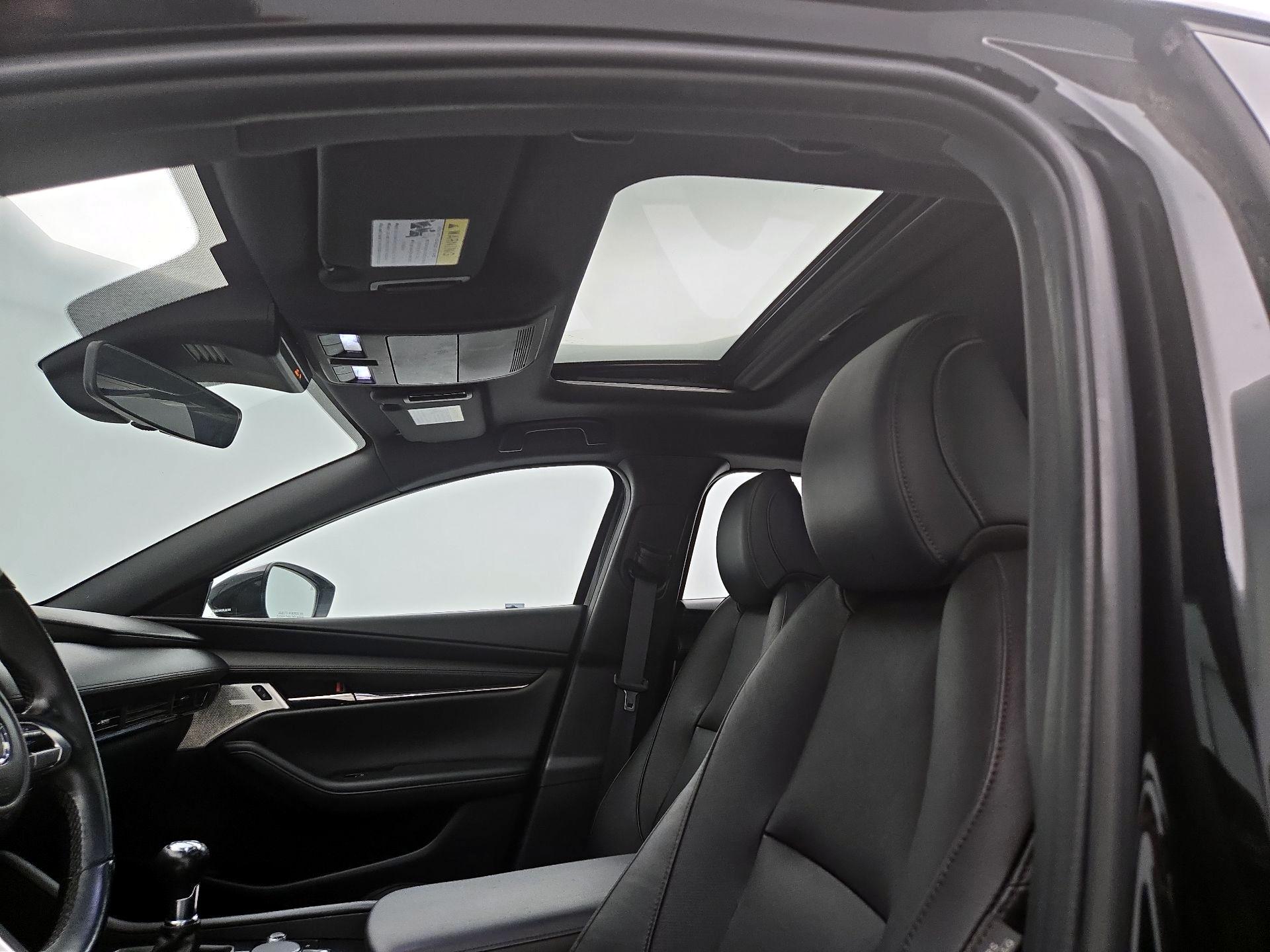 Thumbnail: 2022 Mazda Mazda3 - 20