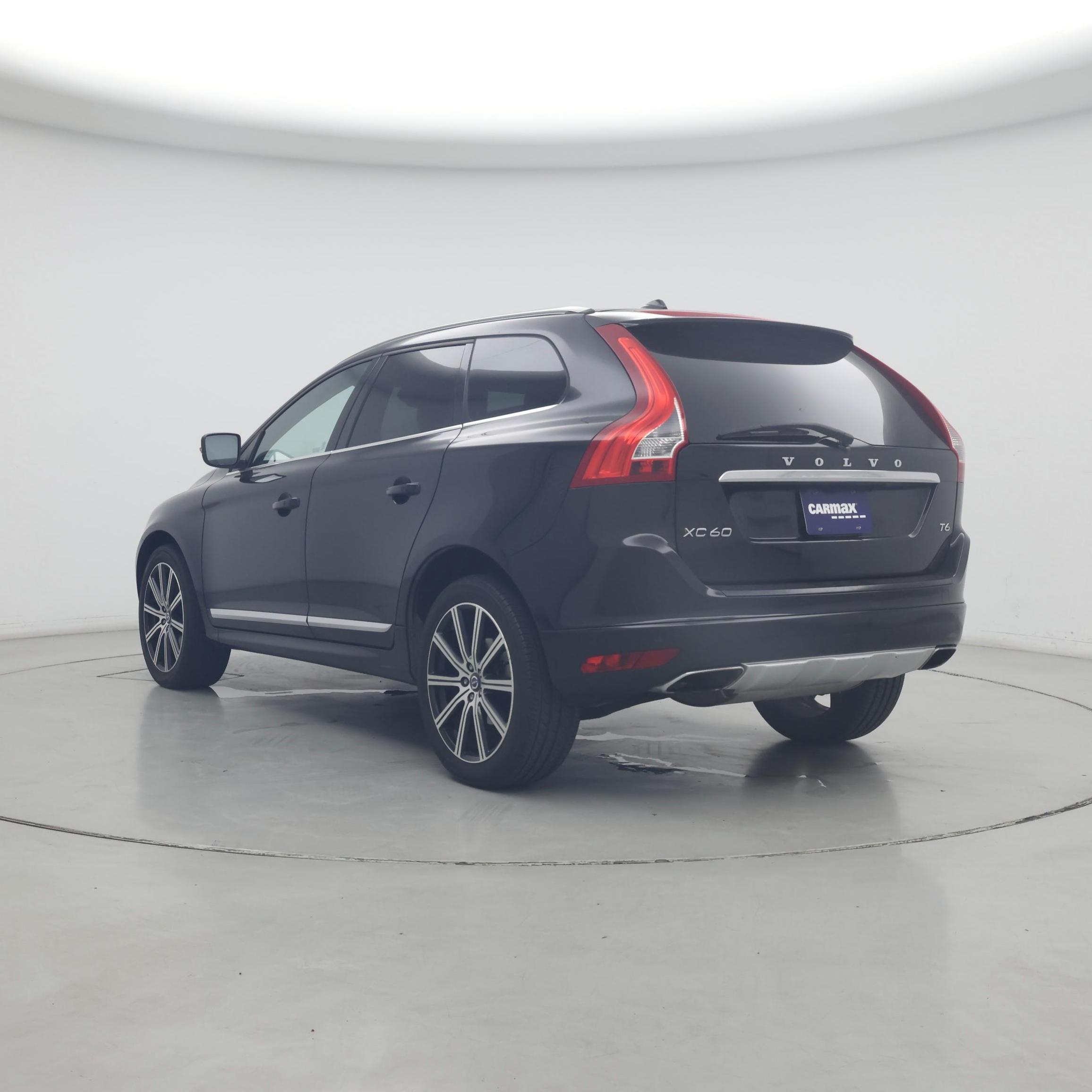 Thumbnail: 2015 Volvo XC60 - 2