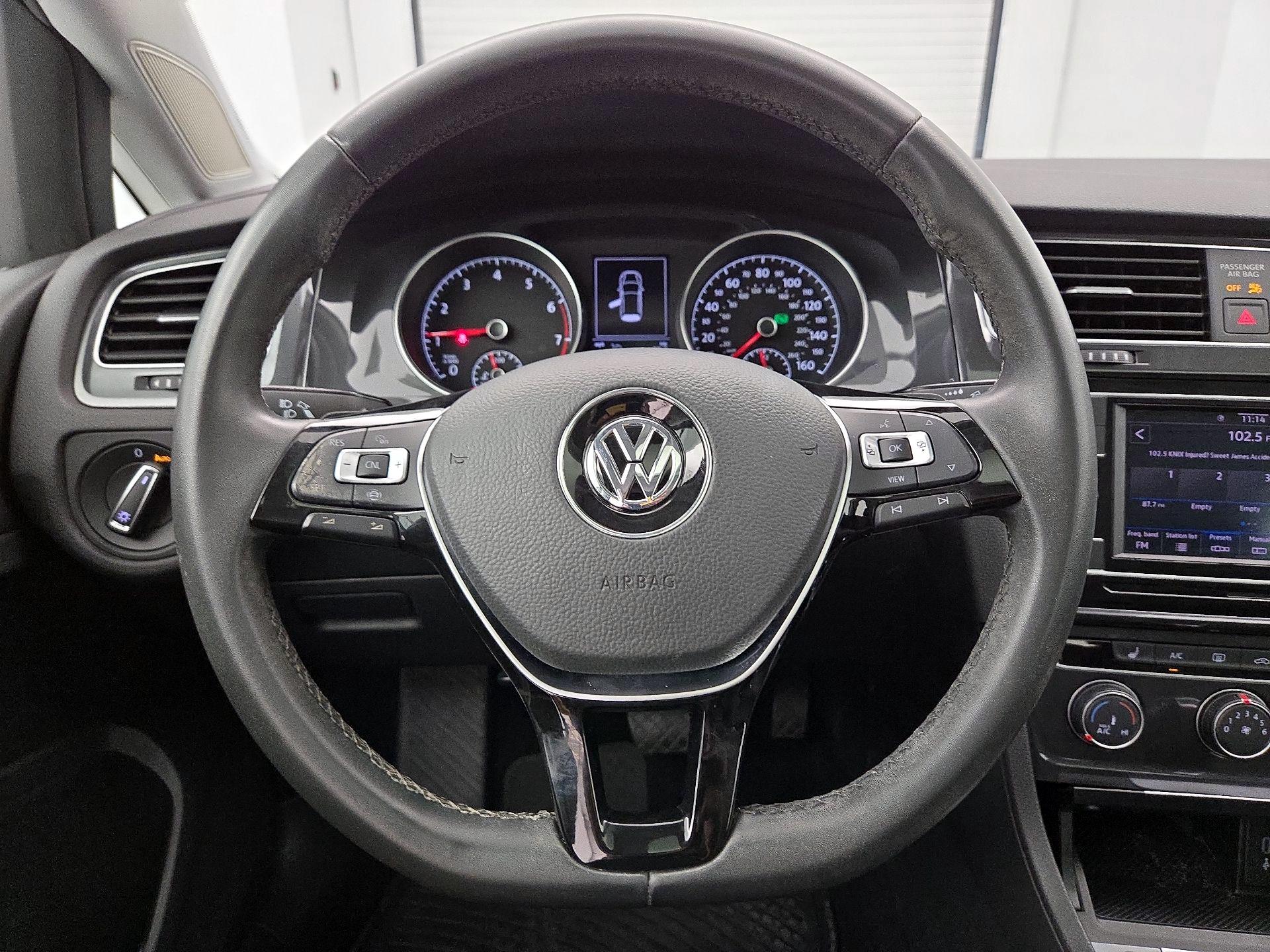 Thumbnail: 2020 Volkswagen Golf - 10