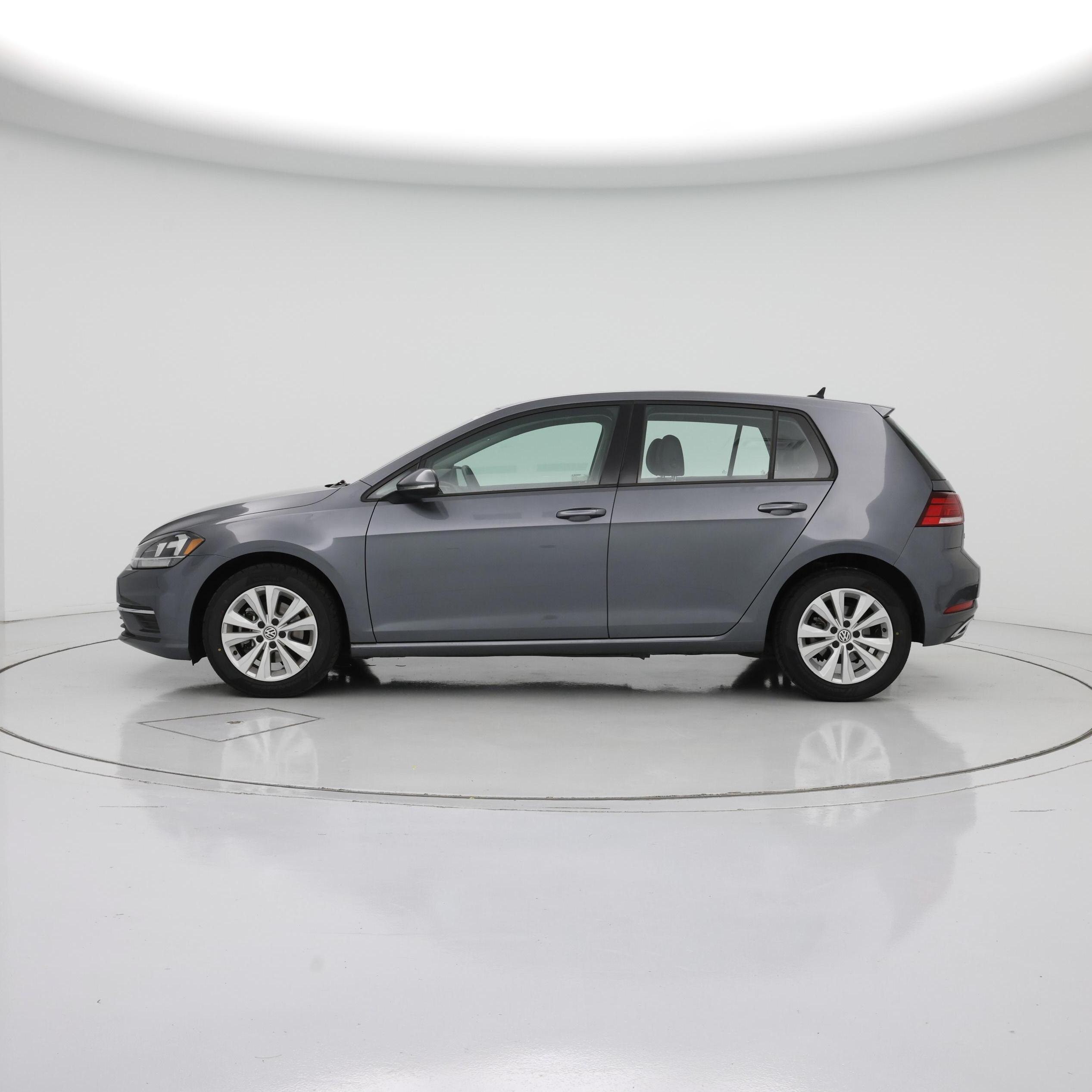 Thumbnail: 2020 Volkswagen Golf - 3