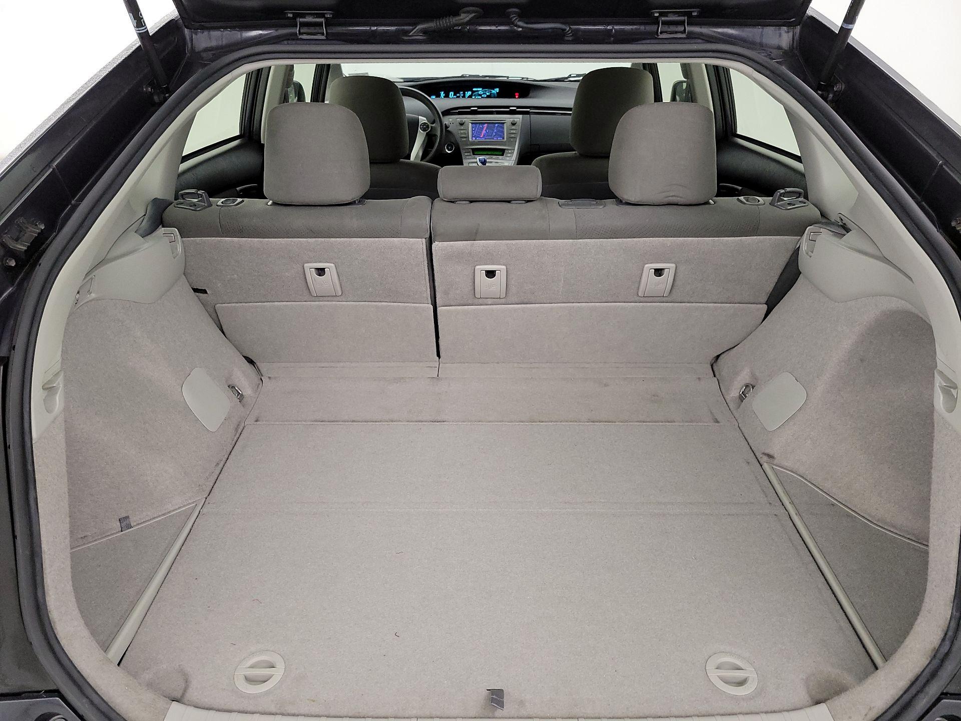 Thumbnail: 2015 Toyota Prius - 20