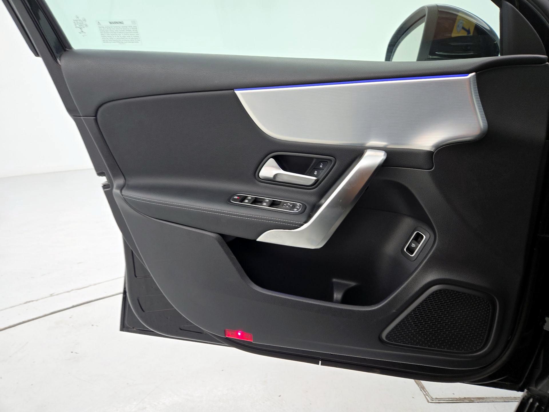 Thumbnail: 2022 Mercedes-Benz A-Class - 12