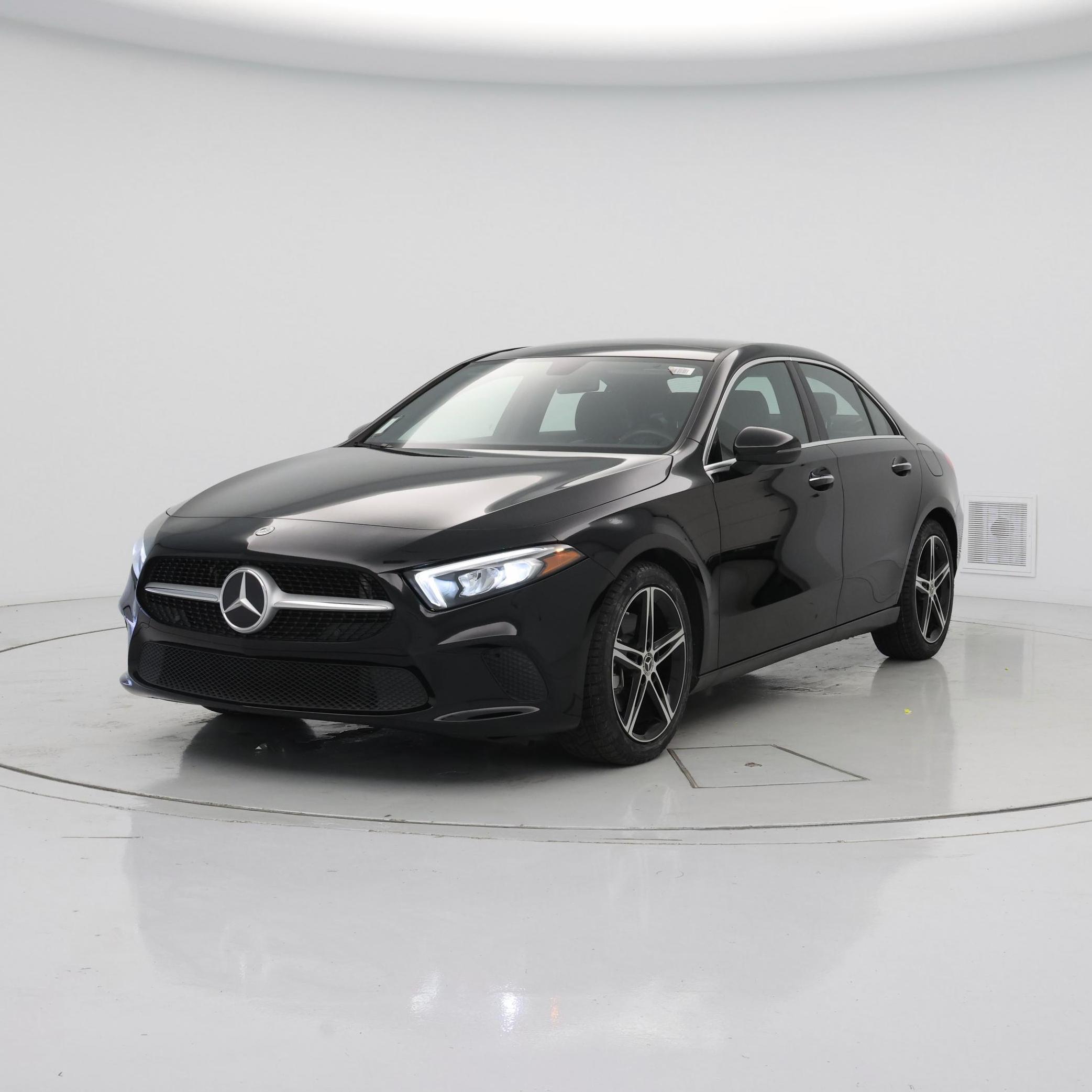 Thumbnail: 2022 Mercedes-Benz A-Class - 4