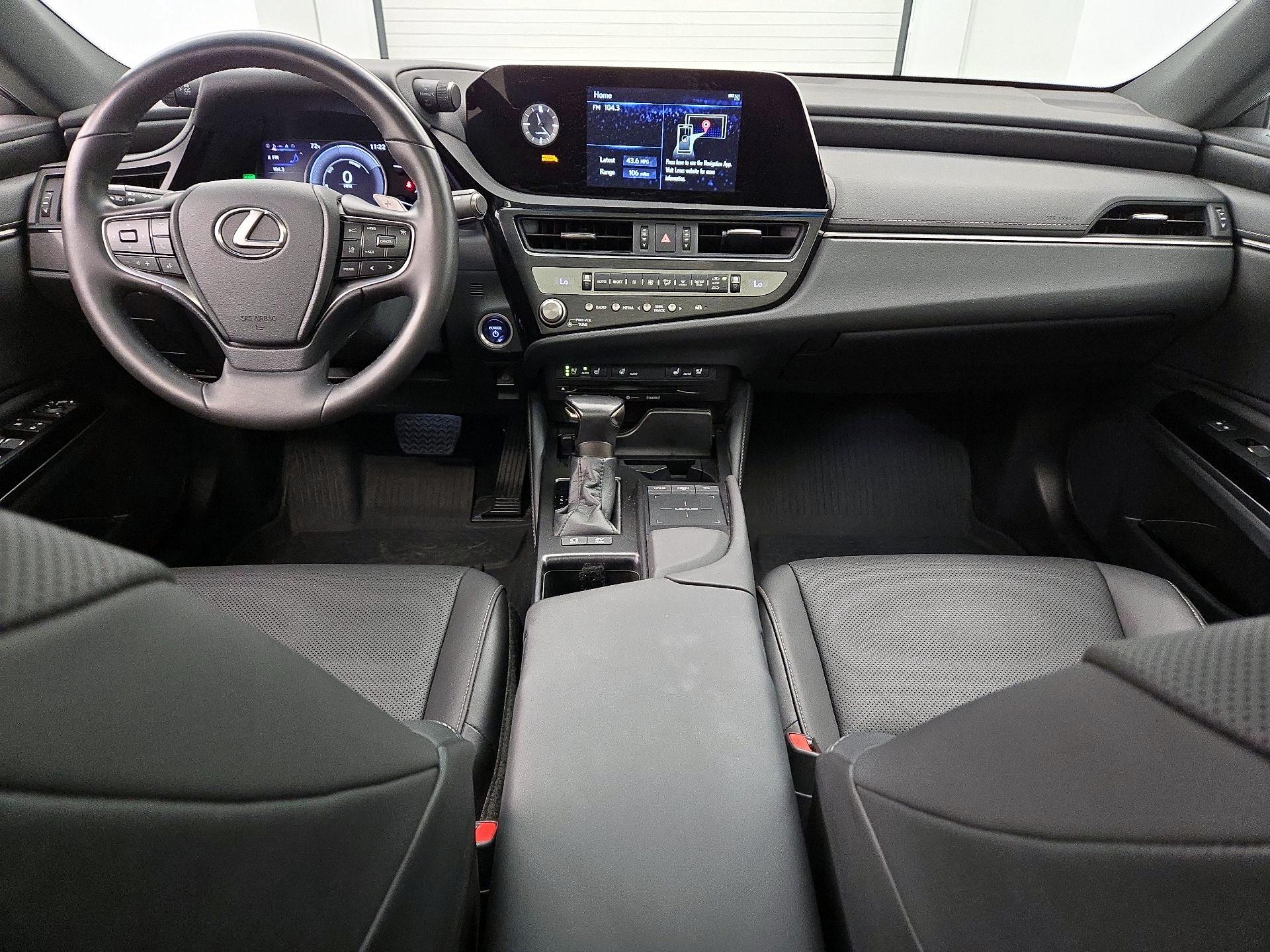 Thumbnail: 2022 Lexus ES - 9