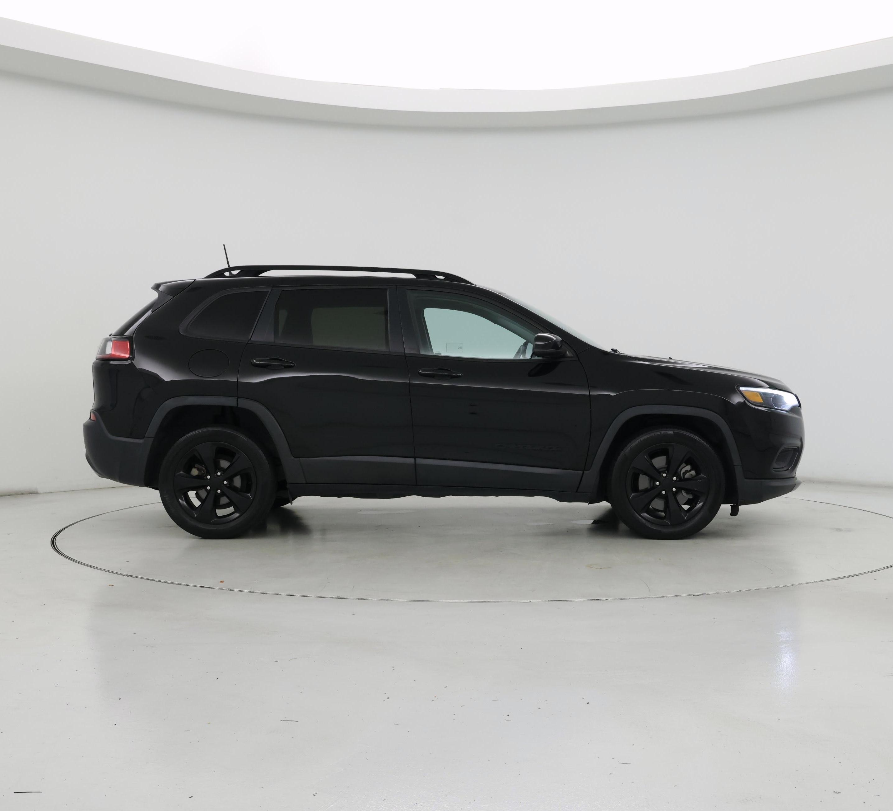 Thumbnail: 2019 Jeep Cherokee - 7