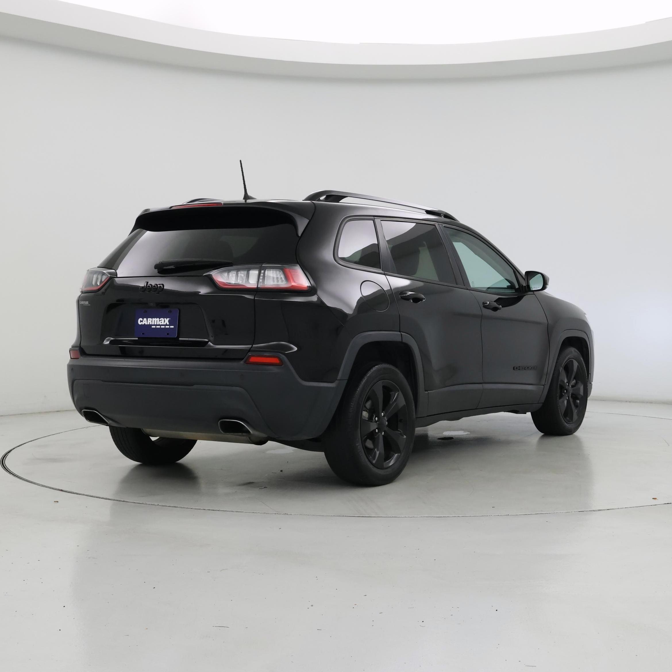Thumbnail: 2019 Jeep Cherokee - 8