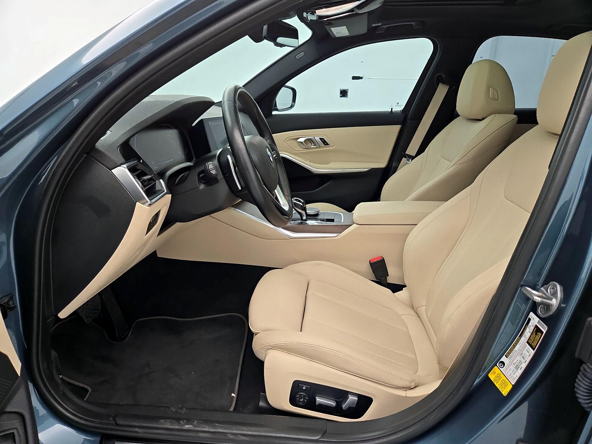 Thumbnail: 2021 BMW 3 Series - 11