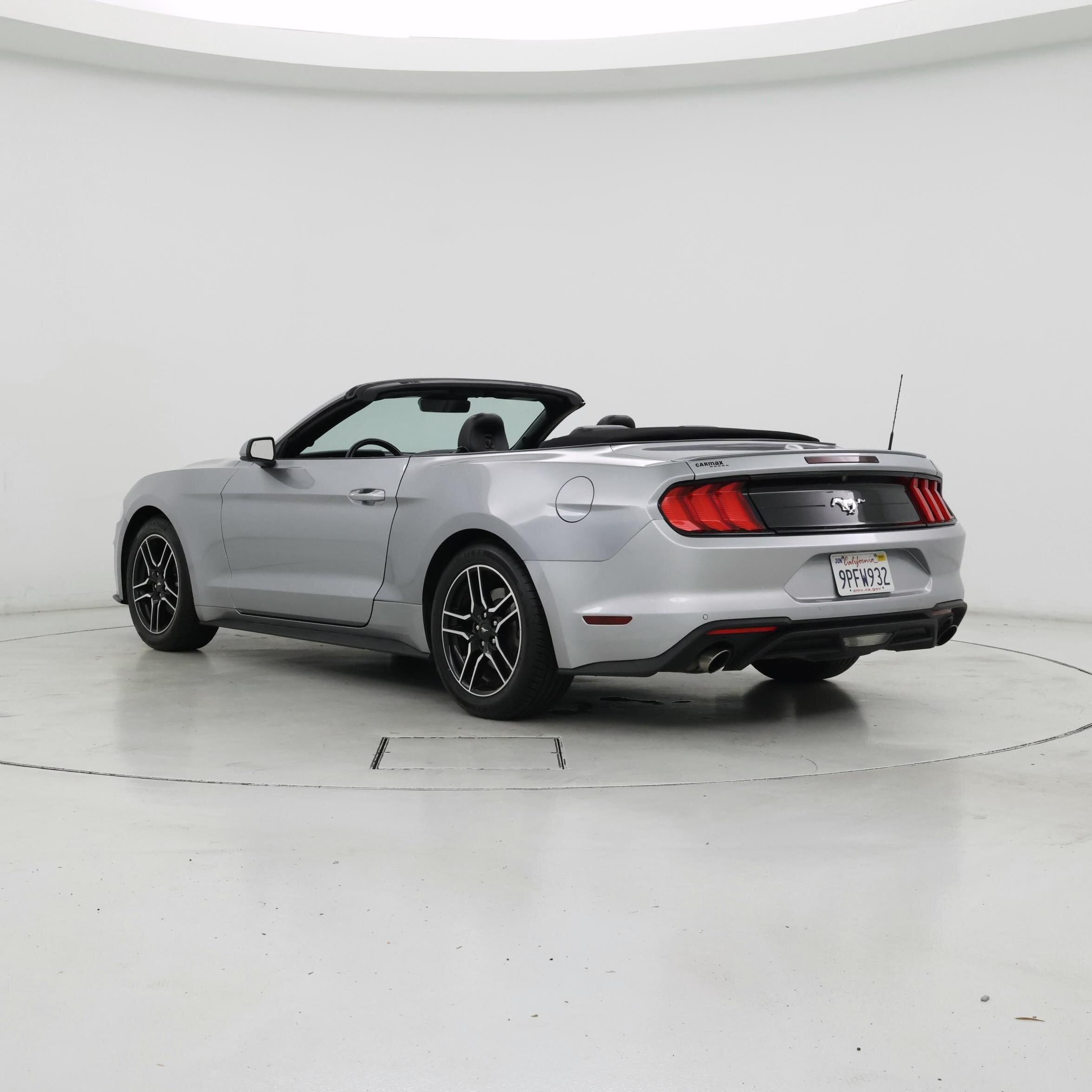 Thumbnail: 2022 Ford Mustang - 2