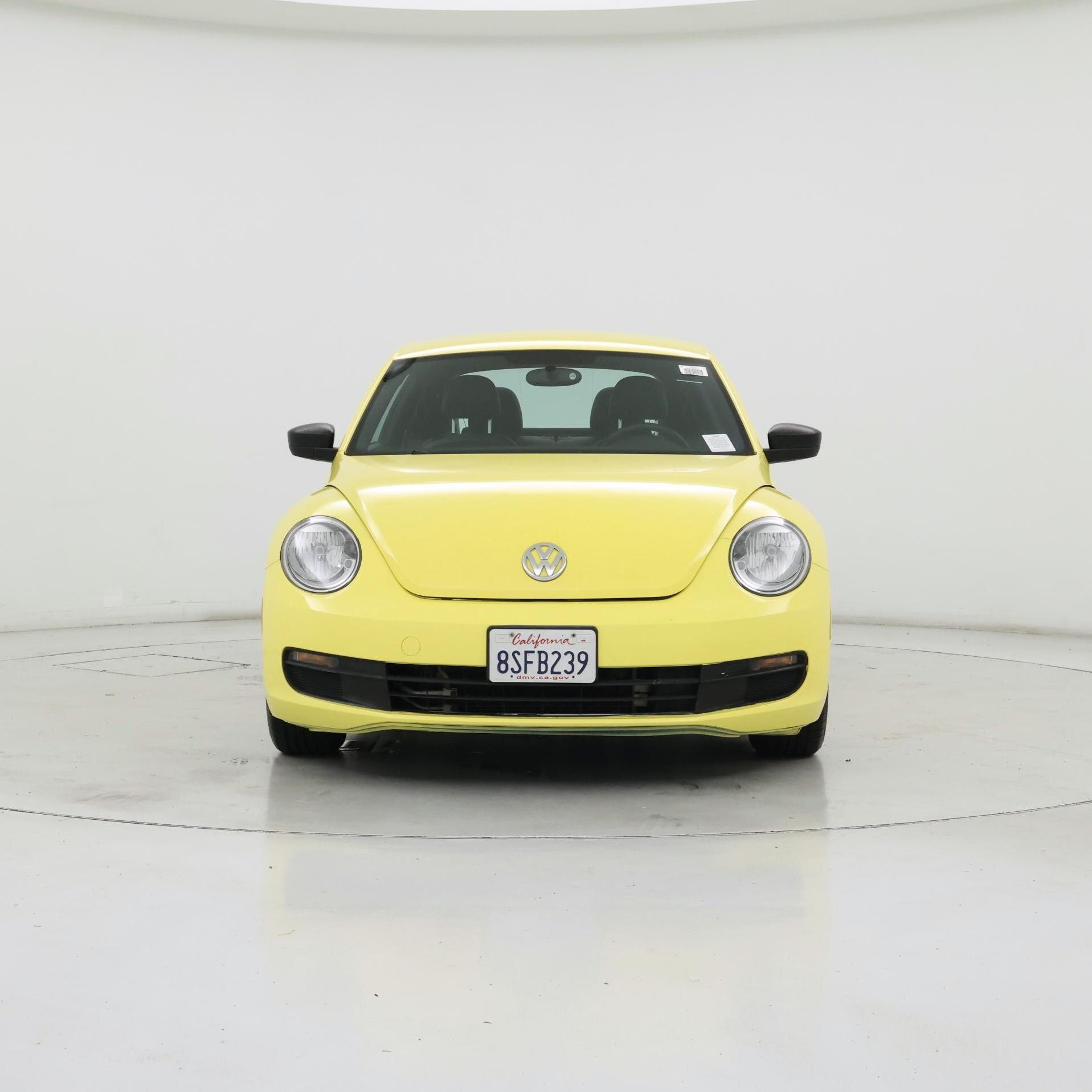 Thumbnail: 2015 Volkswagen Beetle - 5